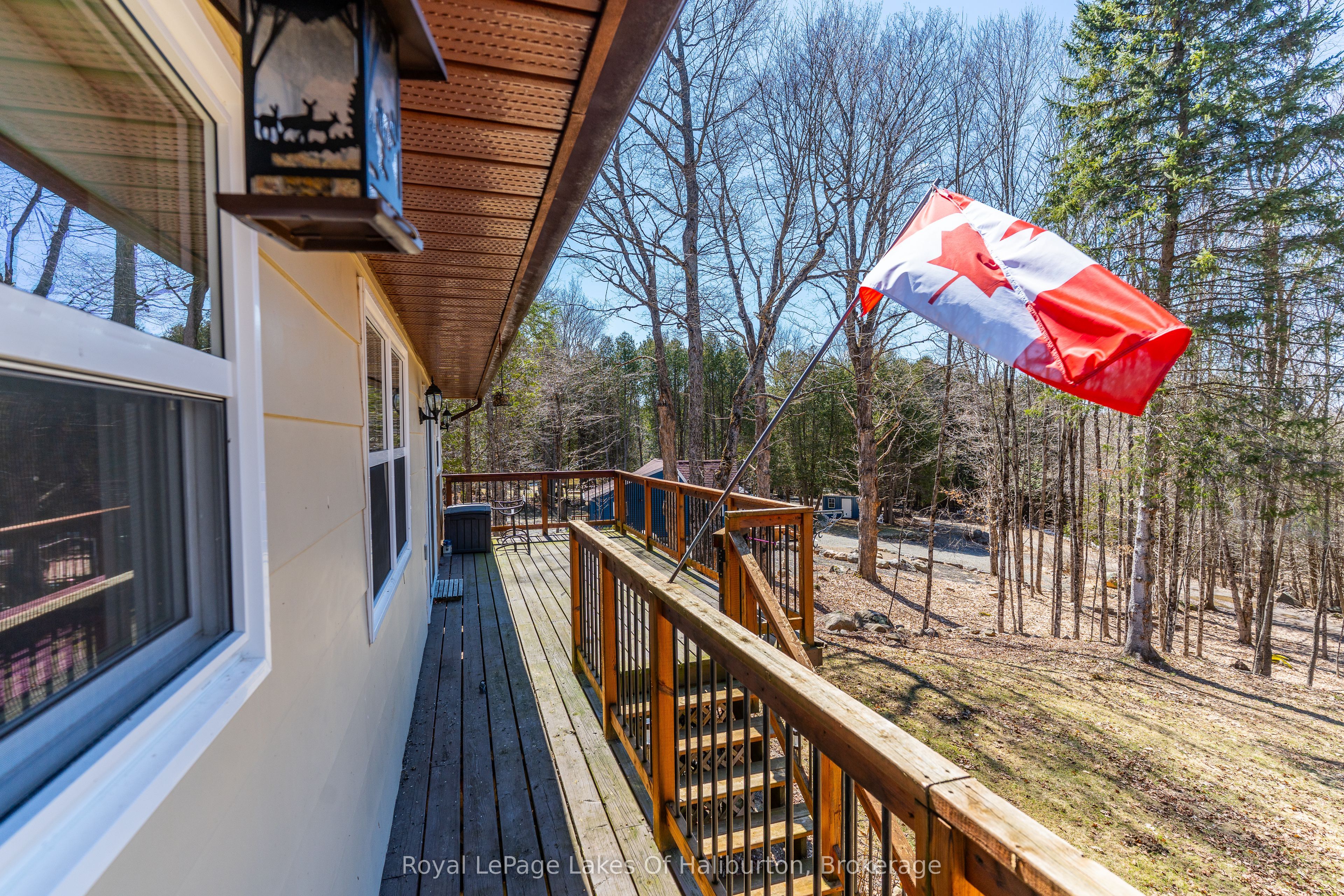 1096 Chelsea Lane, Algonquin Highlands, ON K0M 1S0 photo 3