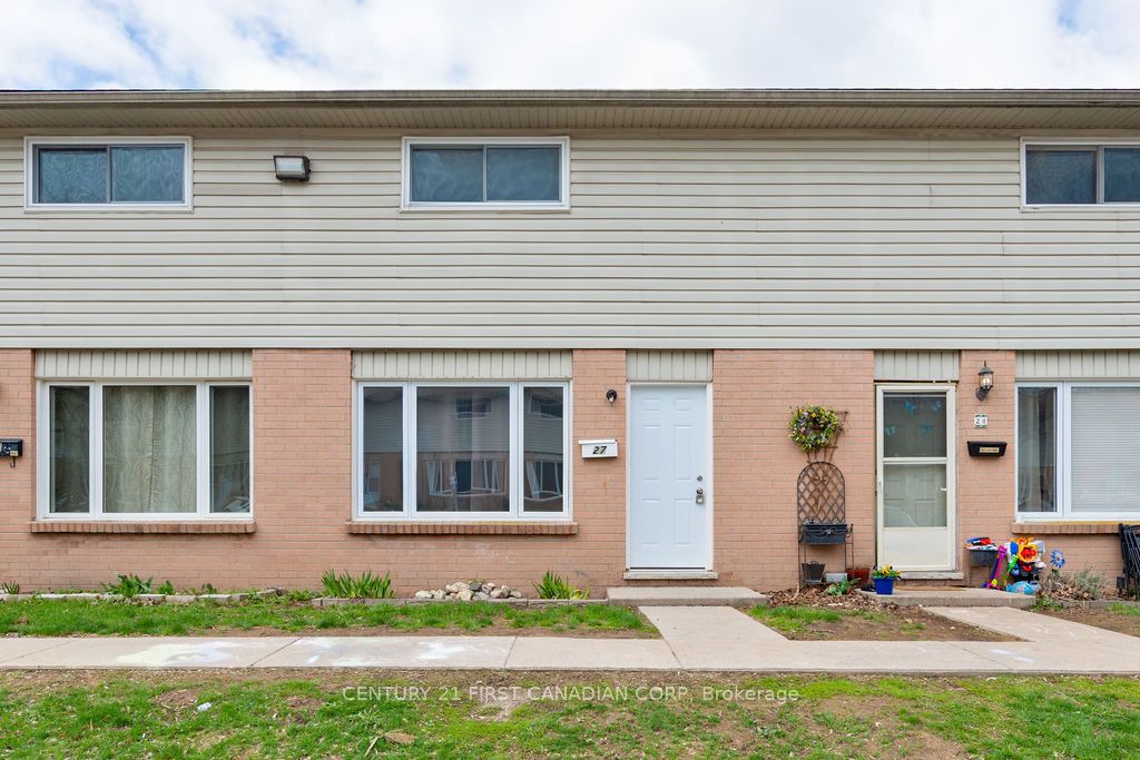 45 Gatewood Place 27, London East, ON N5Y 5A4