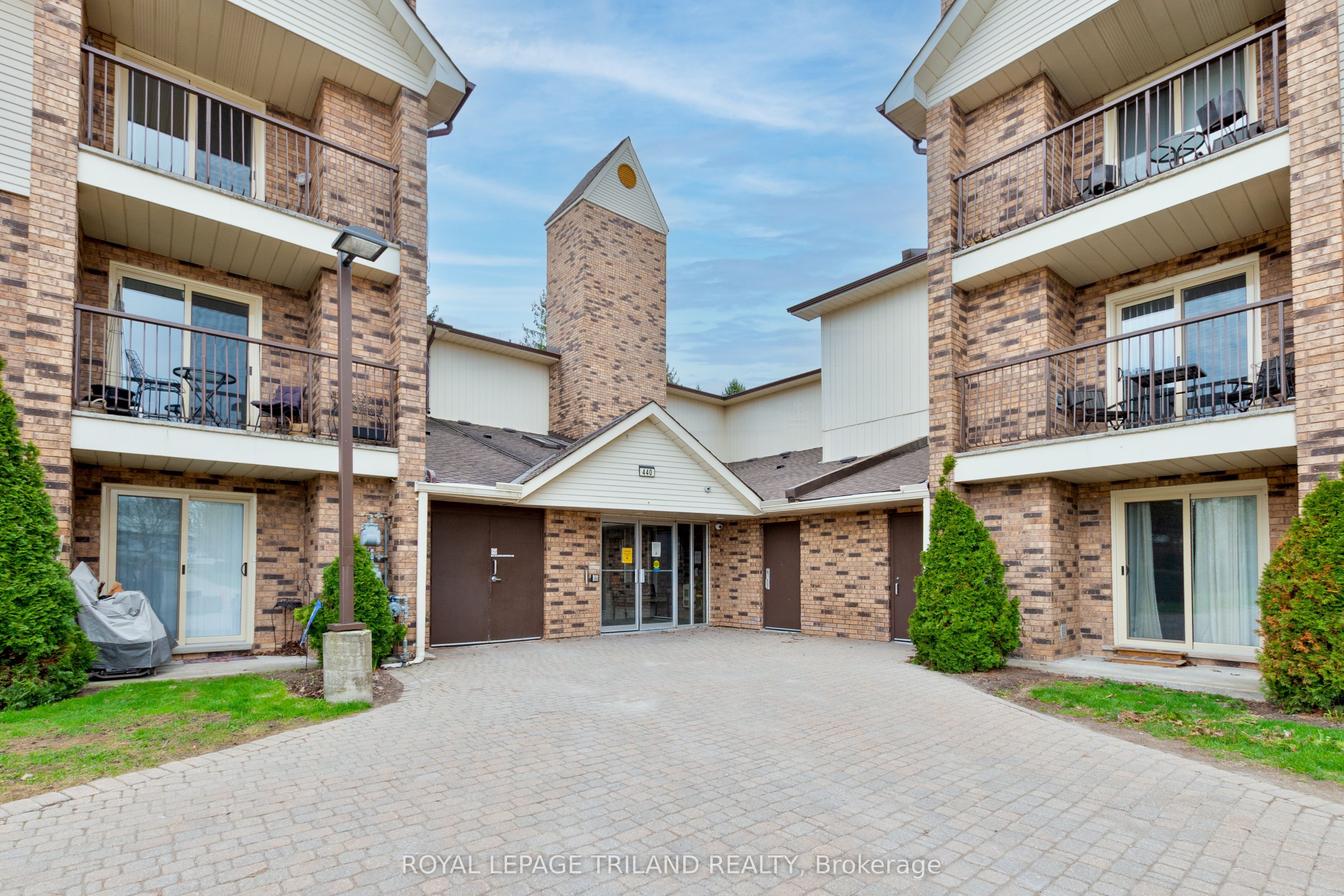 440 Wellington Street 123, St. Thomas, ON N5R 5X5 photo 2