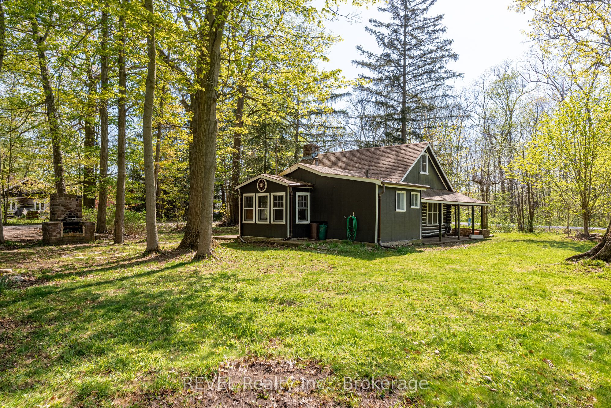 3052 Maple Avenue, Fort Erie, ON L0S 1N0 photo 3
