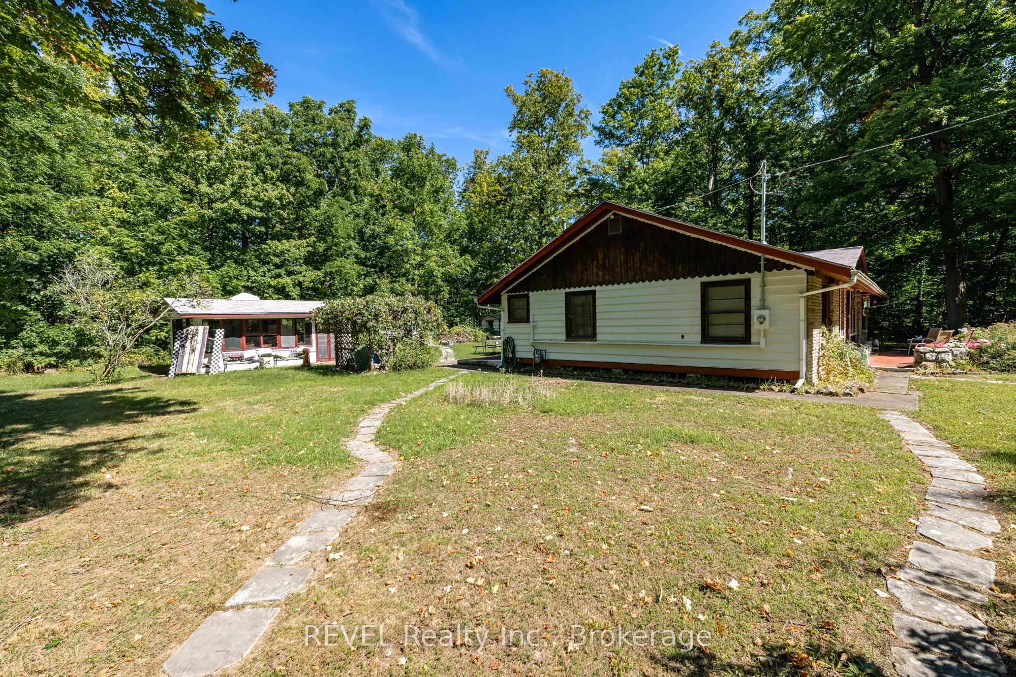 3052 Maple Avenue, Fort Erie, ON L0S 1N0 photo 5