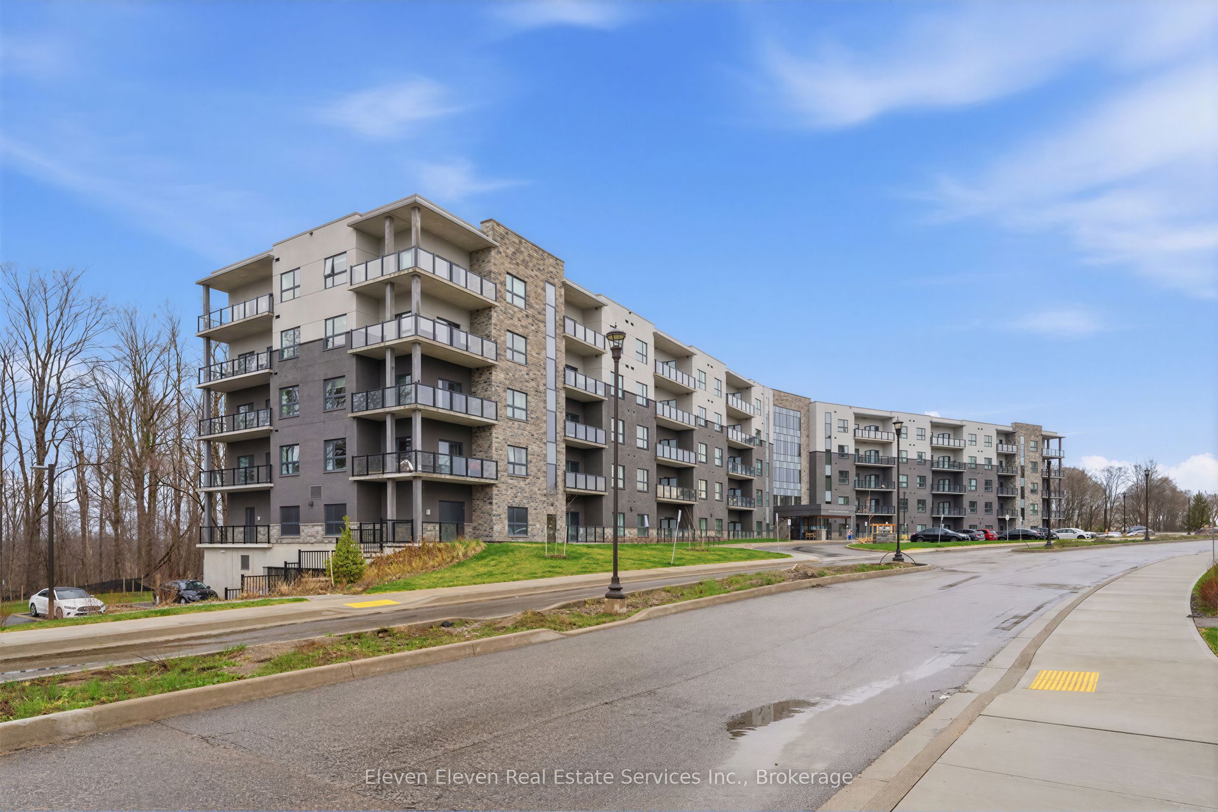 1100 Lackner Place 301, Kitchener, ON N2A 0M1 photo 3