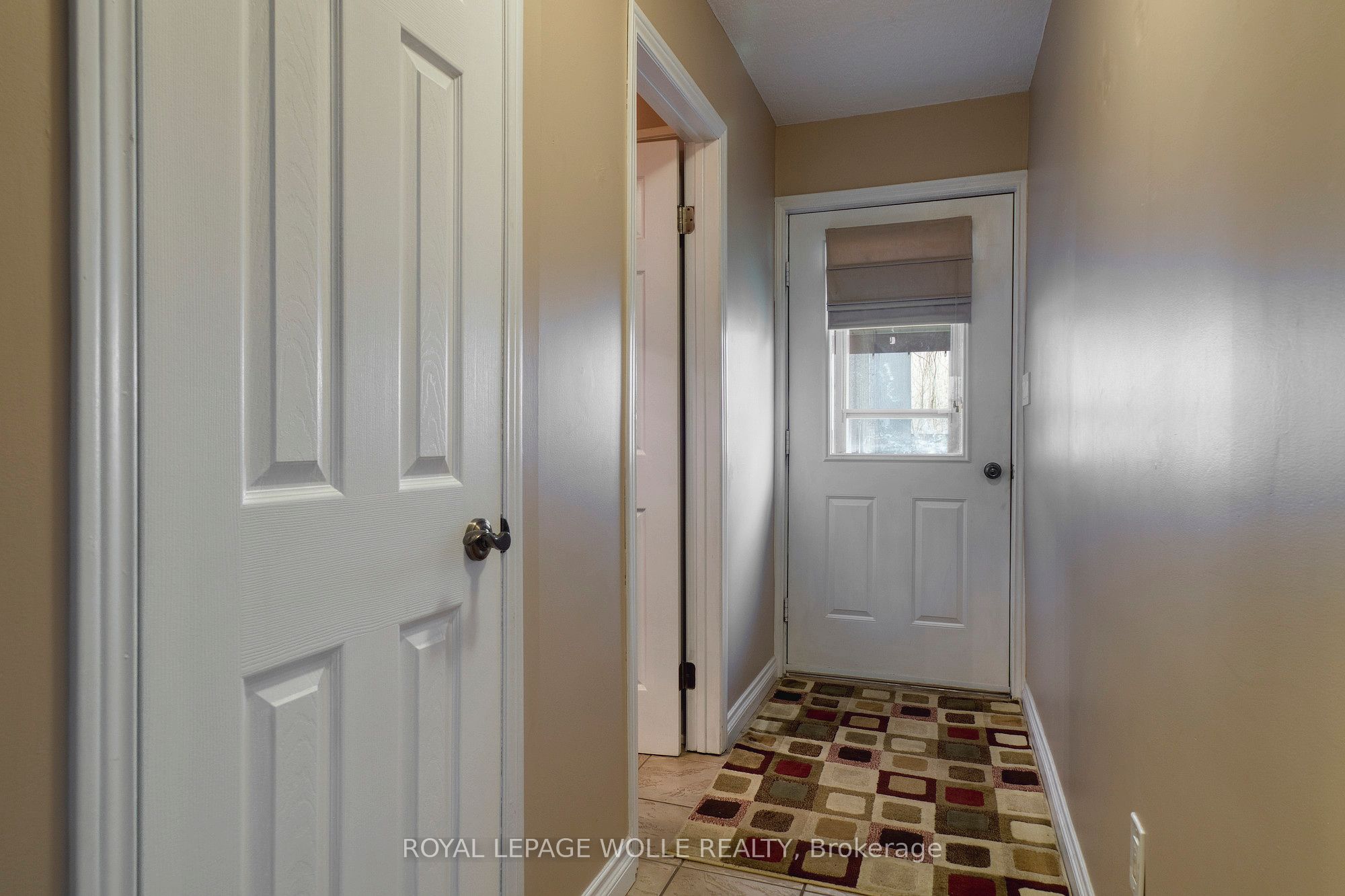 108 Queensway Drive, Woolwich, ON N0B 2N0