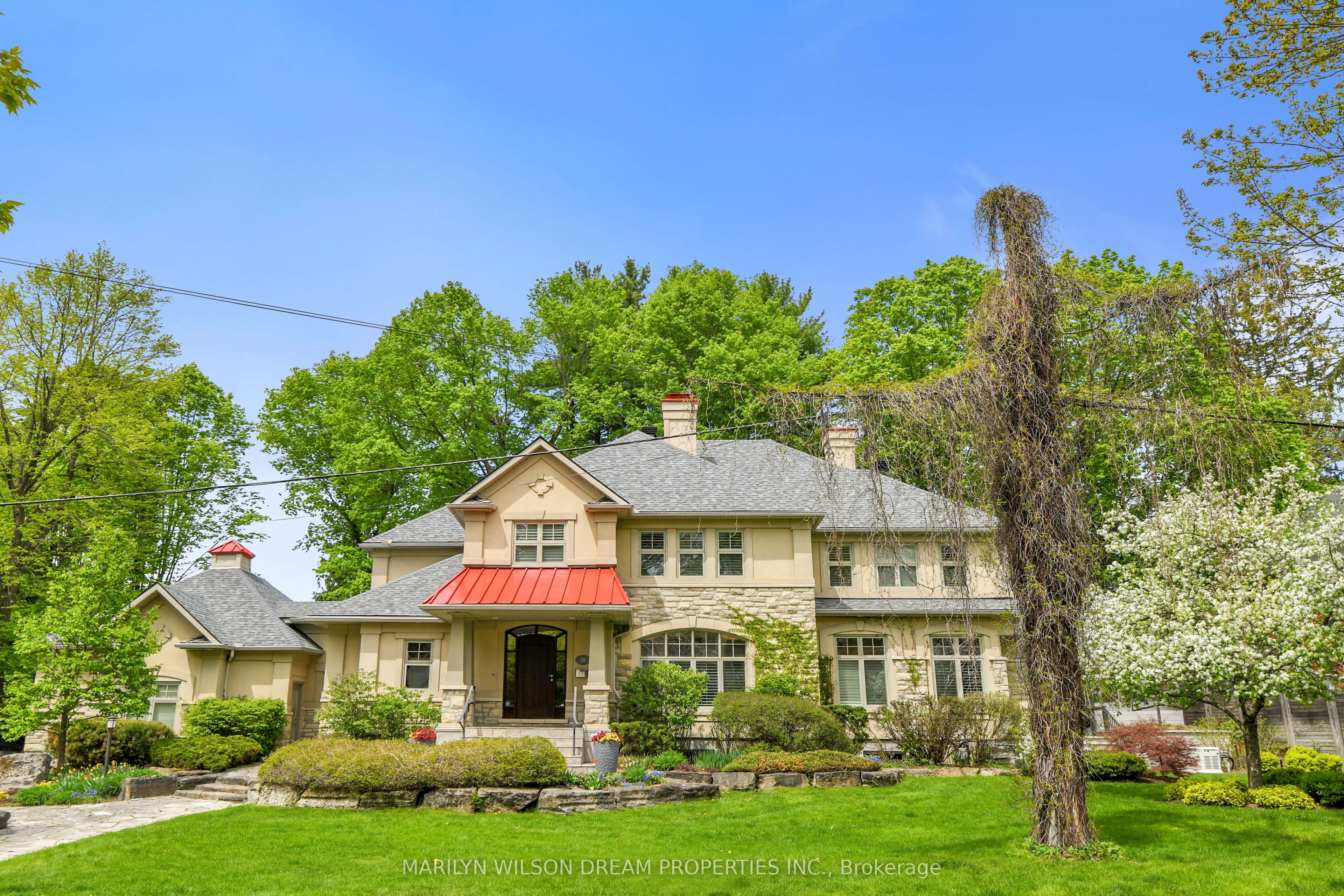 29 Mackinnon Road, Rockcliffe Park, ON K1M 0G4