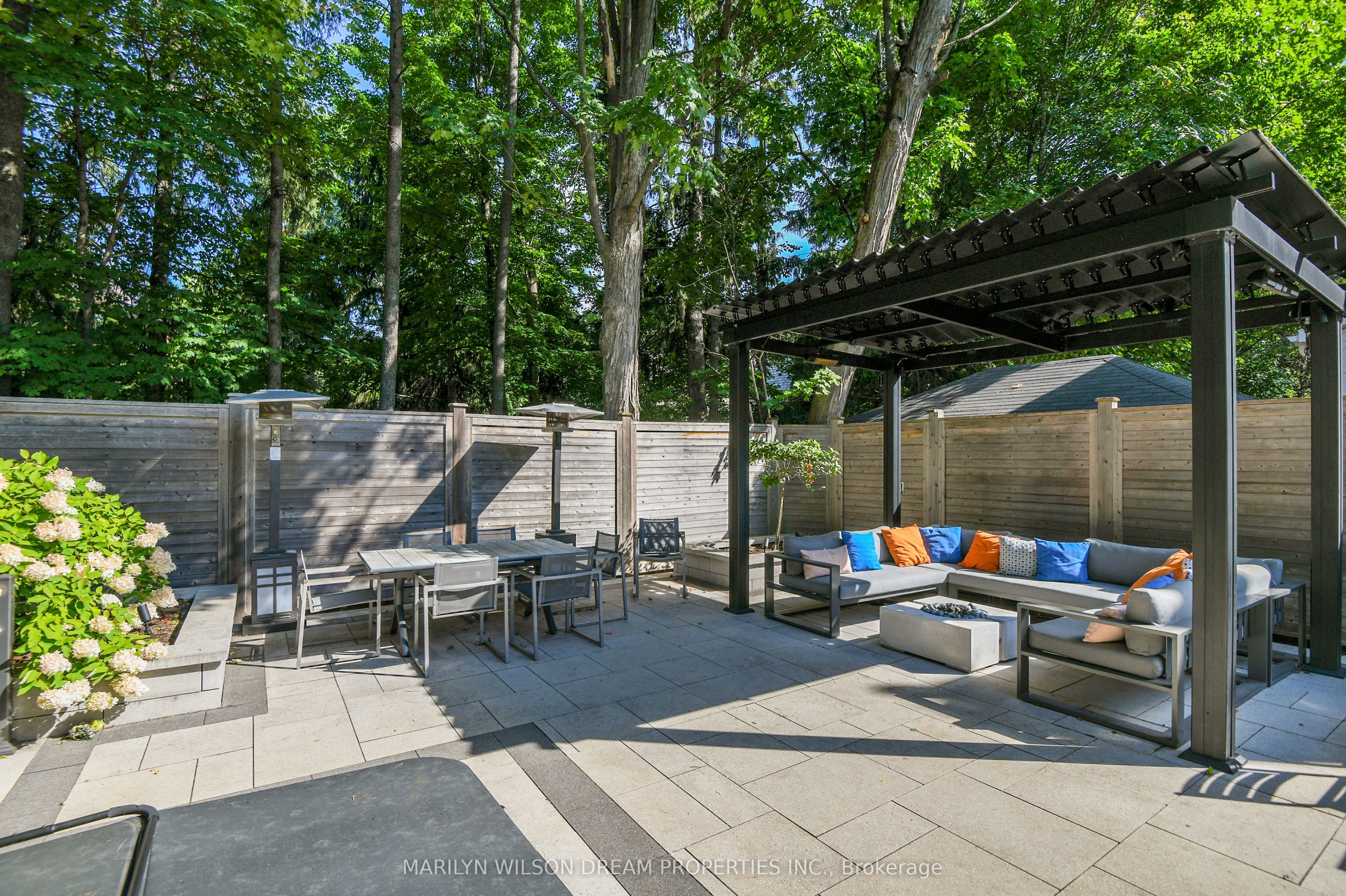 29 Mackinnon Road, Rockcliffe Park, ON K1M 0G4 photo 2