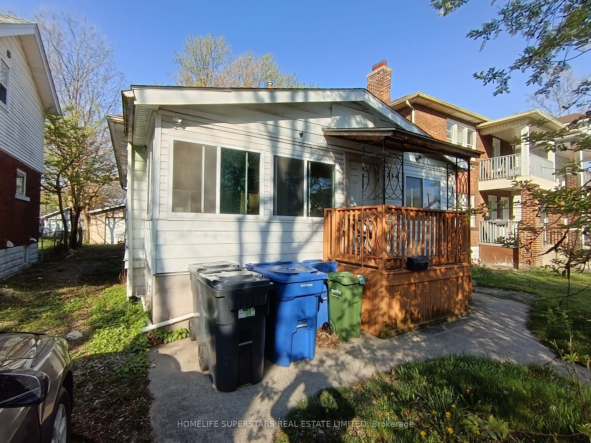 739 Campbell Avenue, Windsor, ON N9B 2H6 photo 4