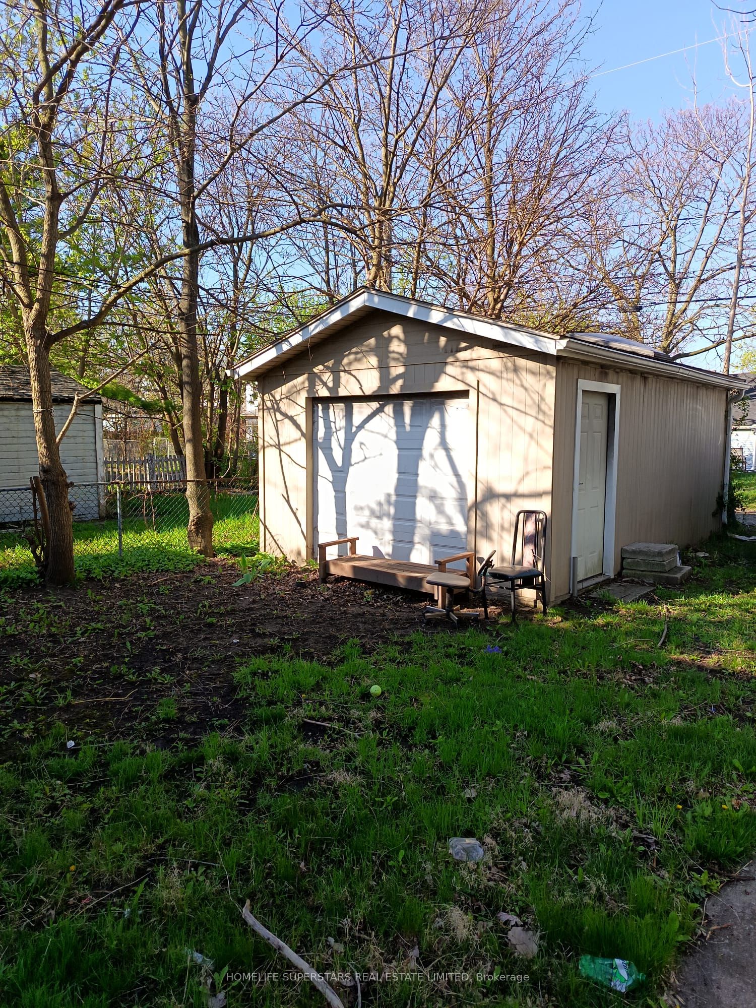 739 Campbell Avenue, Windsor, ON N9B 2H6 photo 5