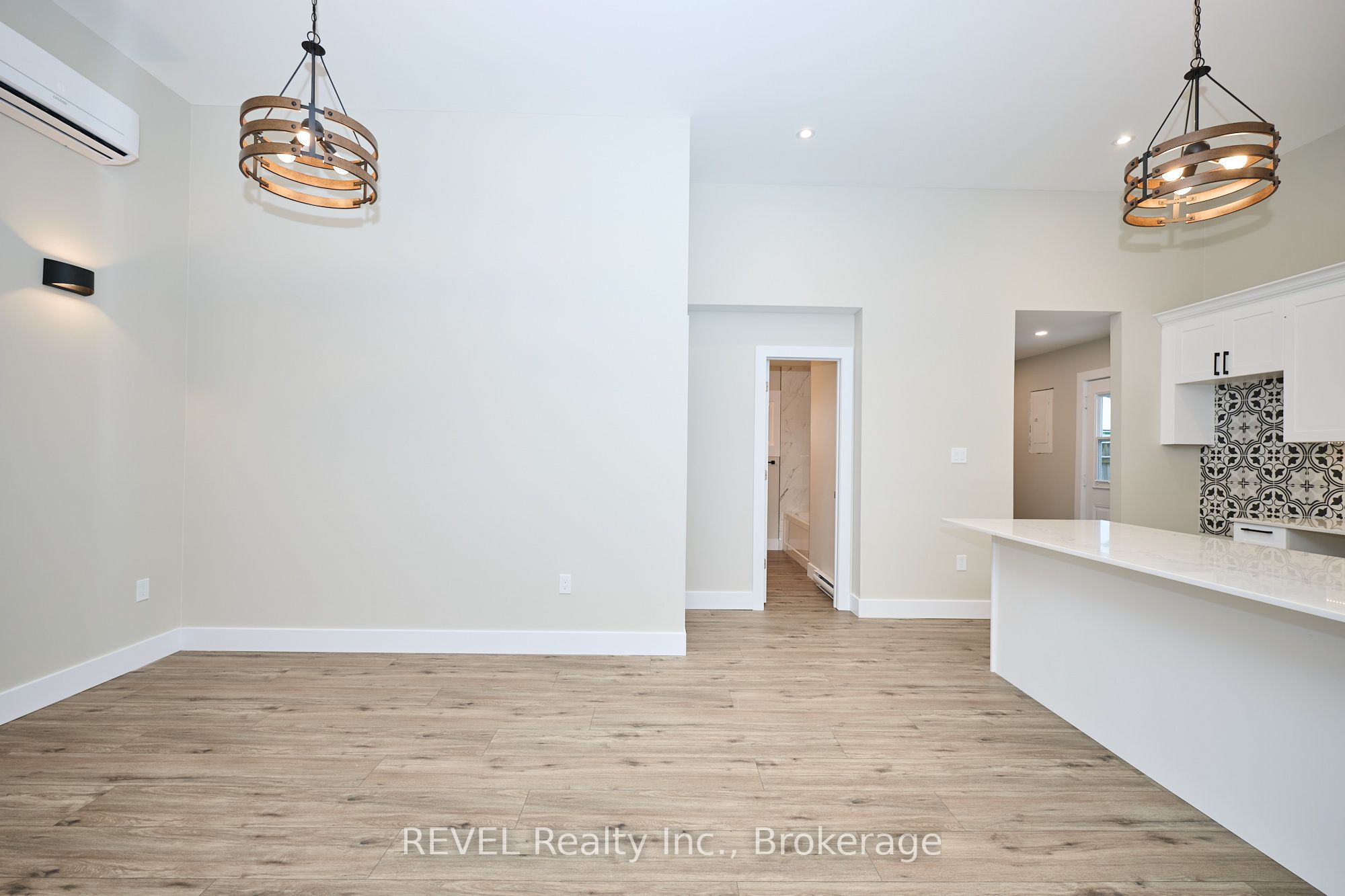 406 Hennepin Avenue, Welland, ON L3B 4T5 photo 3