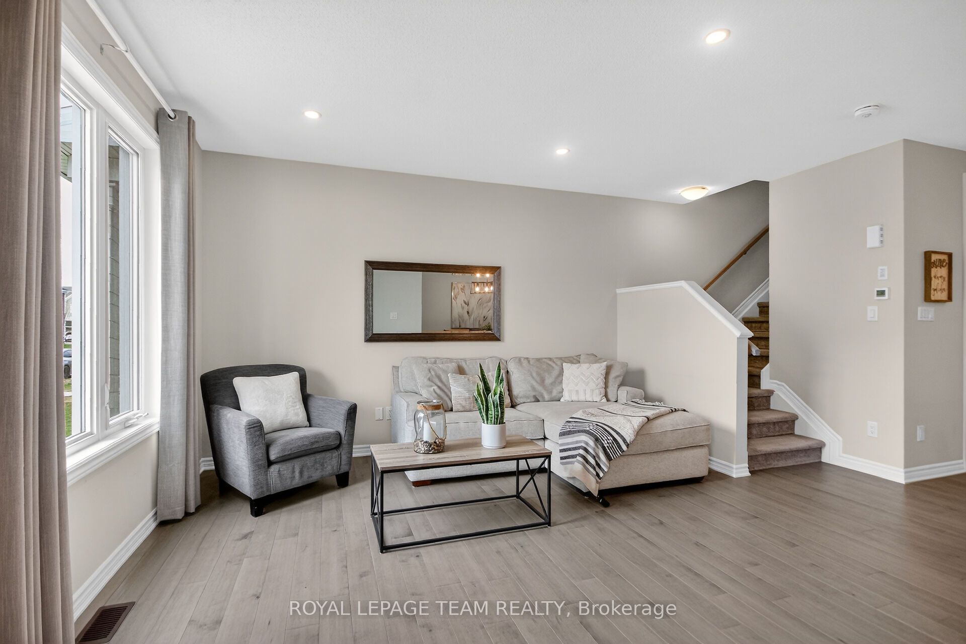 802 Bascule Place, Stittsville - Munster - Richmond, ON K0A 2Z0 photo 5