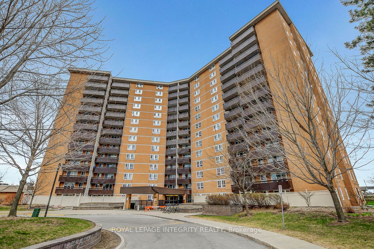2000 Jasmine Crescent 206, Beacon Hill North - South and Area, ON K1J 8K4 photo 2