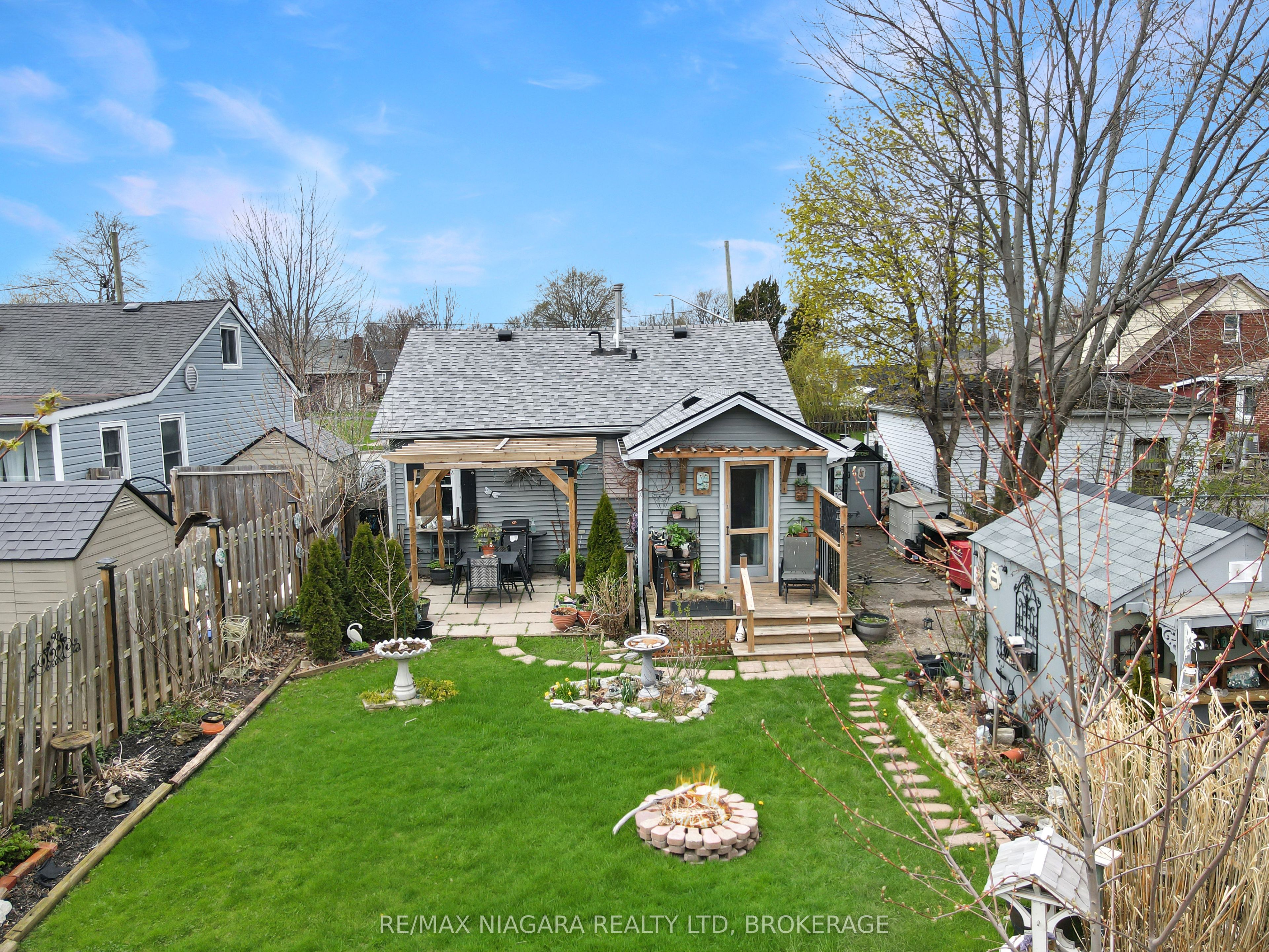 5 Aberdeen Court, Fort Erie, ON L2A 3Y7 photo 4