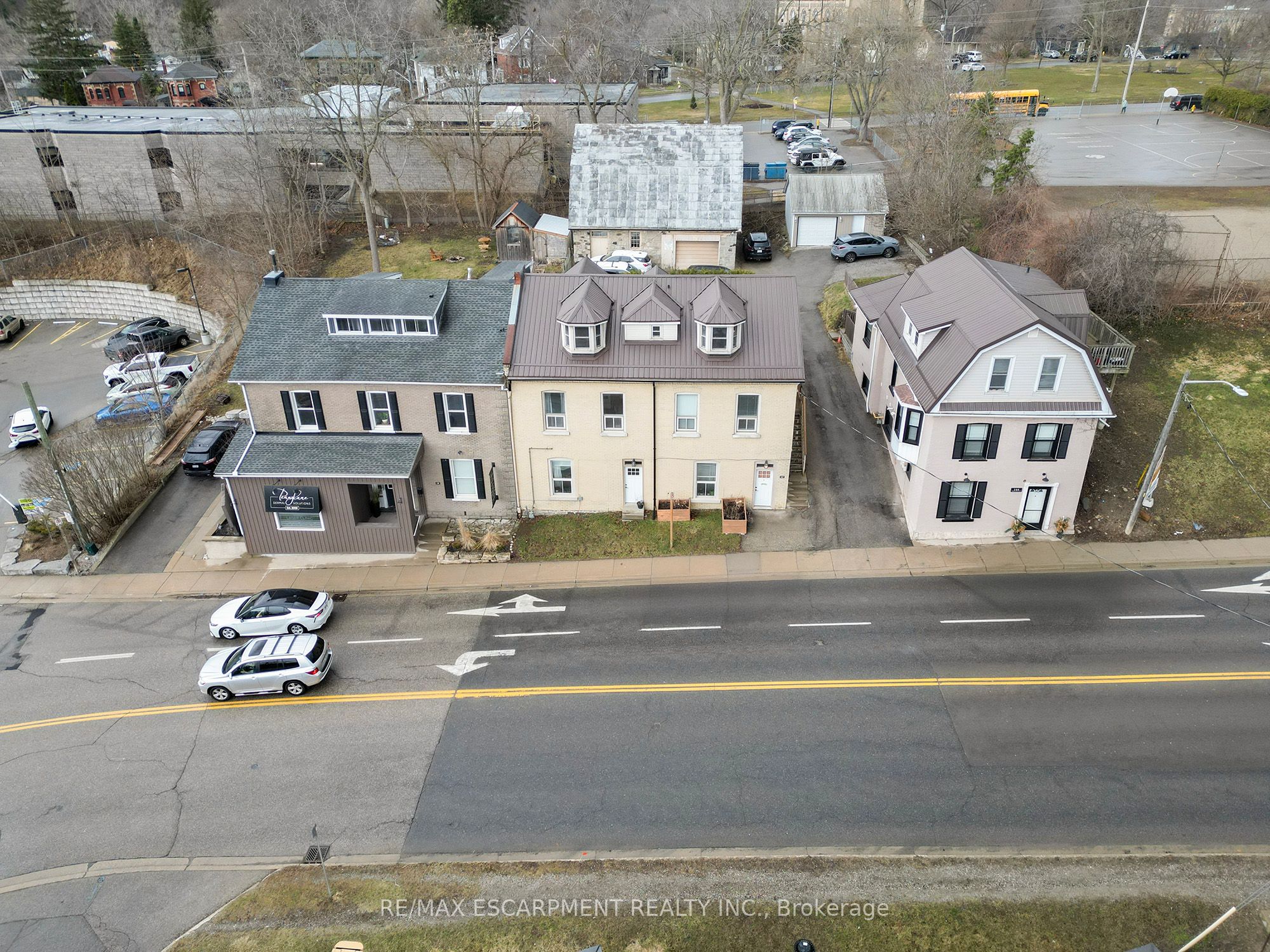 142 Grand River Street N, Brant, ON N3L 2M5 photo 3