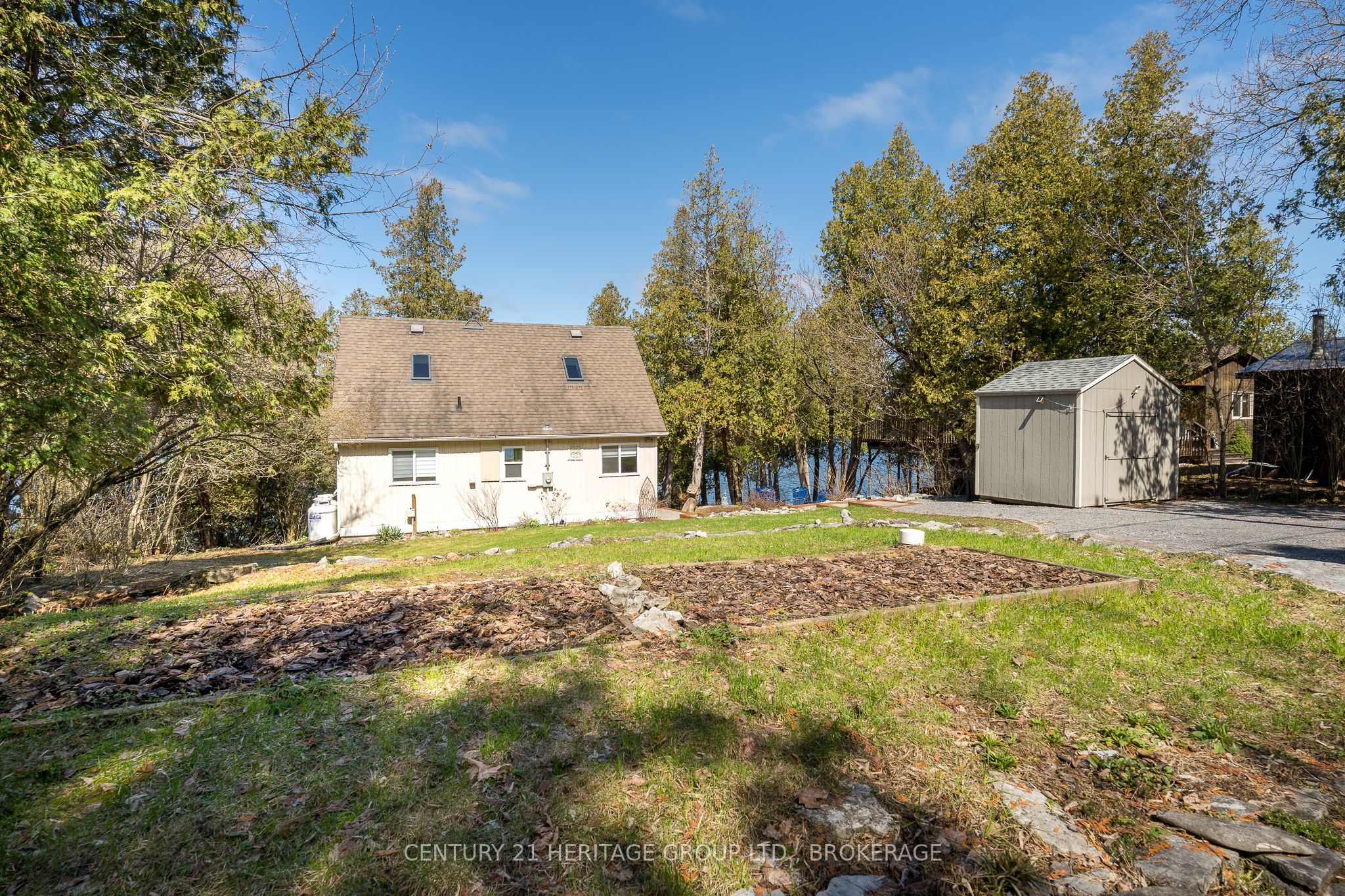5064 Cedar Ridges Road, Frontenac, ON K0H 1X0 photo 3