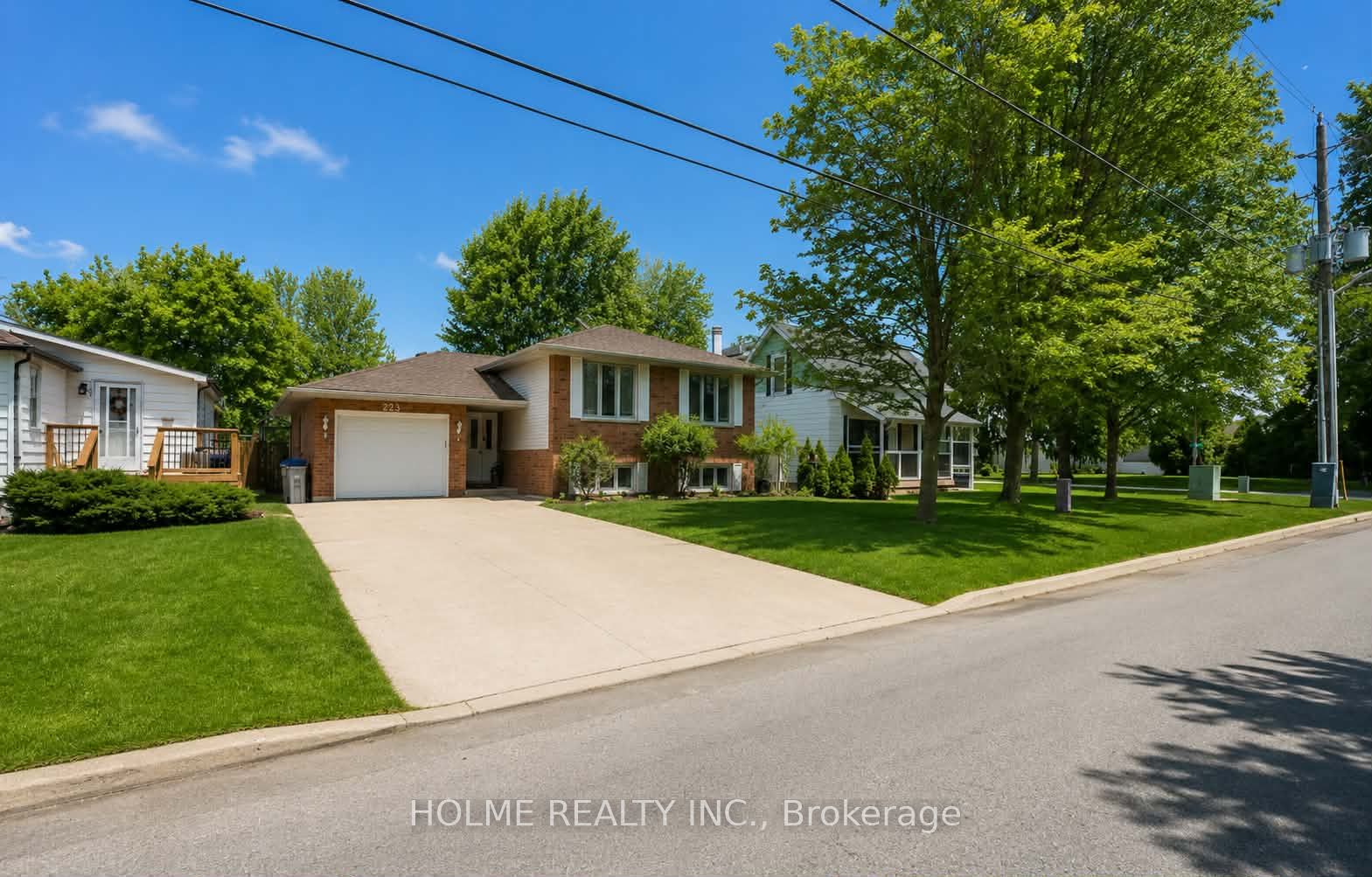 223 Ellor Street, Strathroy-Caradoc, ON N7G 2L2 photo 2