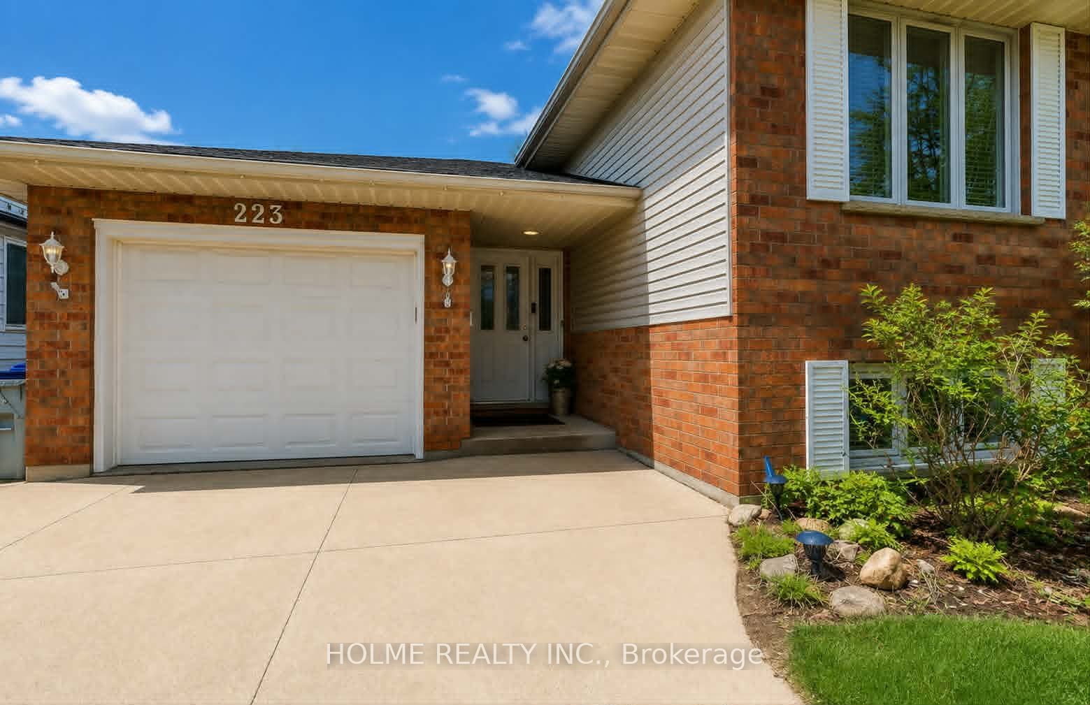 223 Ellor Street, Strathroy-Caradoc, ON N7G 2L2 photo 3