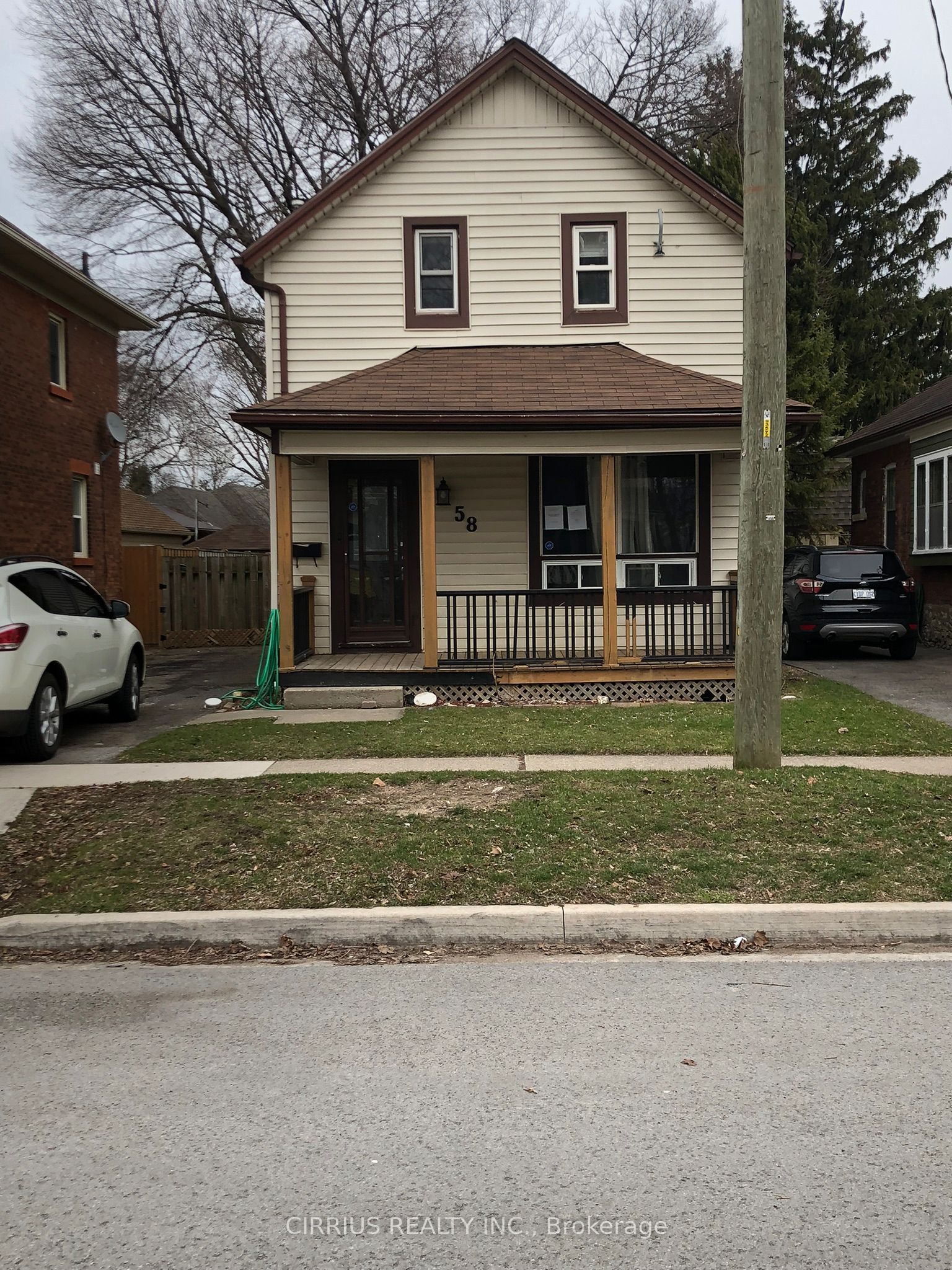 58 Woodland Avenue, St. Catharines, ON L2R 5A3