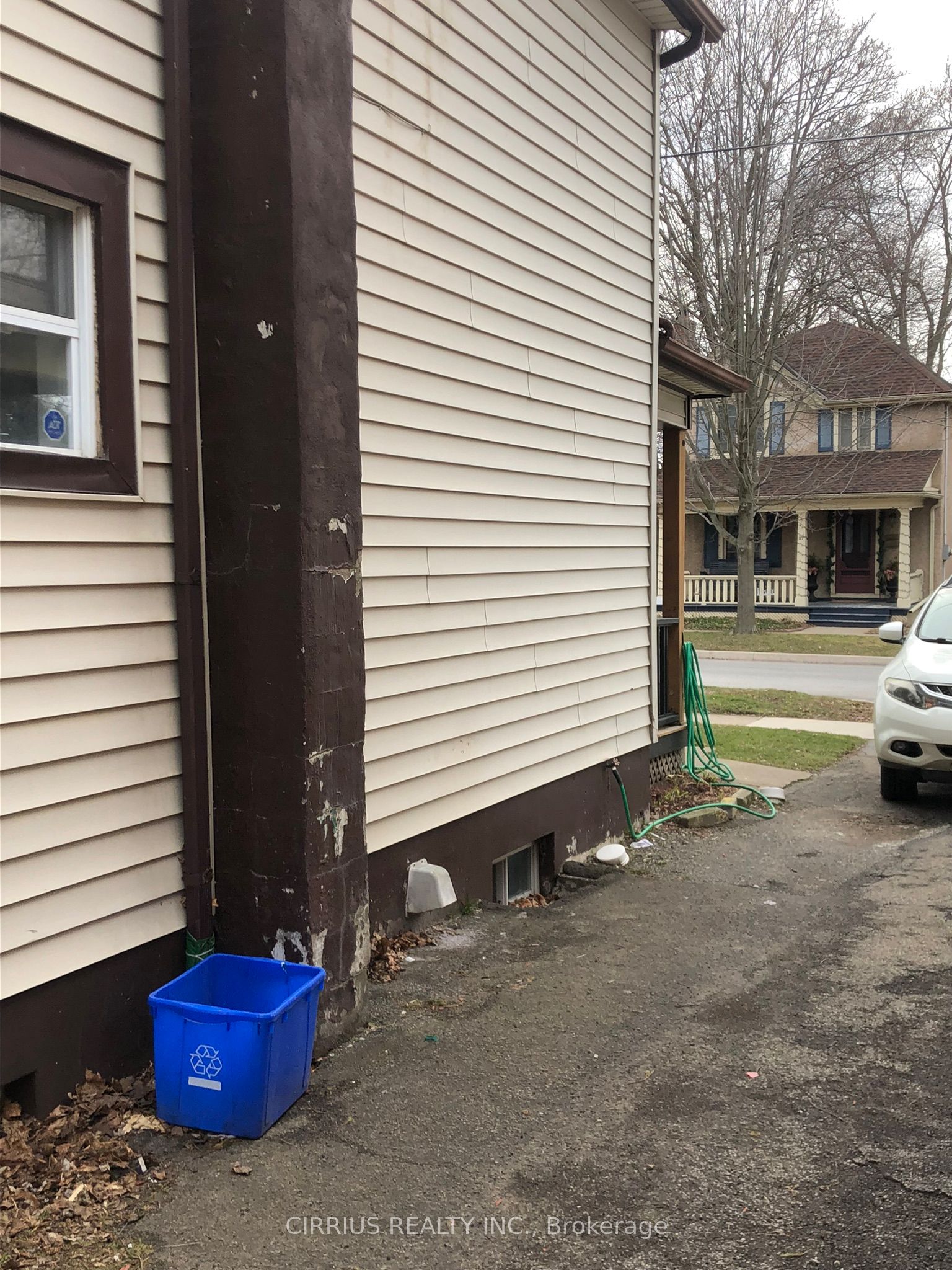 58 Woodland Avenue, St. Catharines, ON L2R 5A3 photo 3