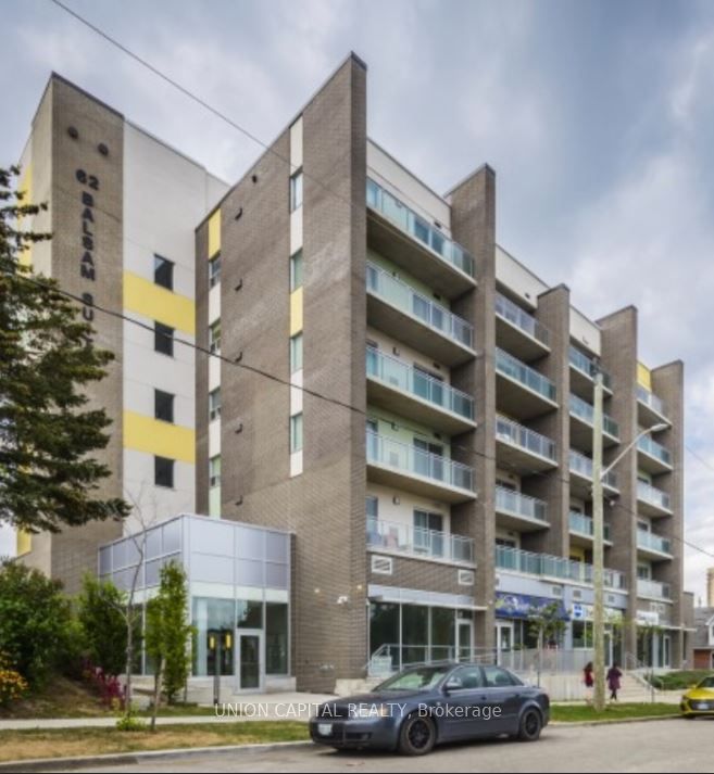 62 Balsam Street B207, Waterloo, ON N2L 3H2