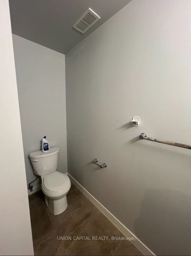 62 Balsam Street B207, Waterloo, ON N2L 3H2 photo 5