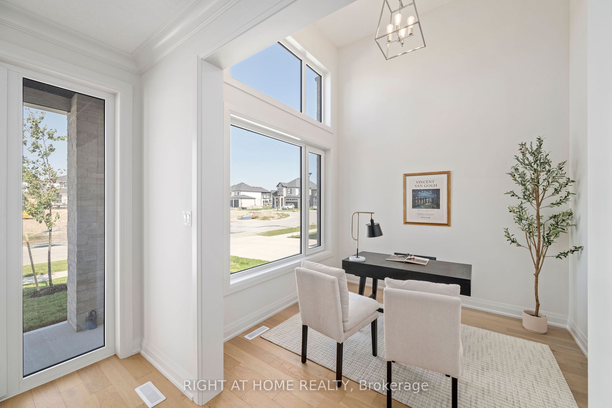 337 Manhattan Drive, London South, ON N6K 0L5 photo 4