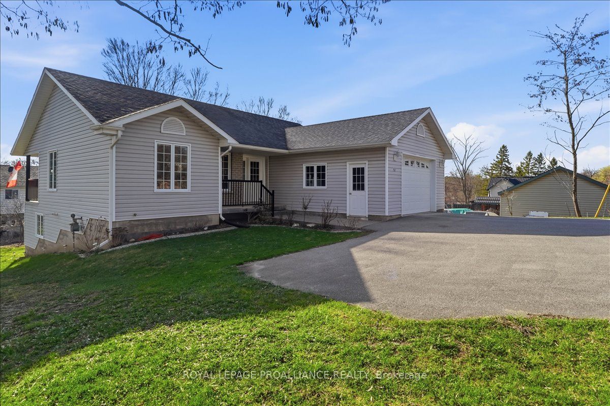 52 Horace Avenue, Centre Hastings, ON K0K 2K0