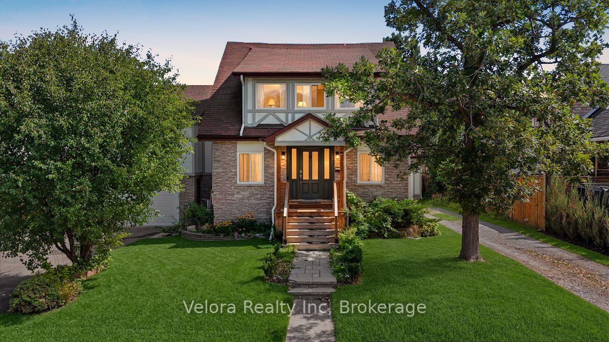 301 Zephyr Avenue, Britannia - Lincoln Heights and Area, ON K2B 5Z7
