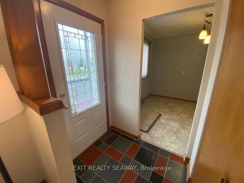 1311 Walton Street, Cornwall, ON K6H 1V5 photo 4
