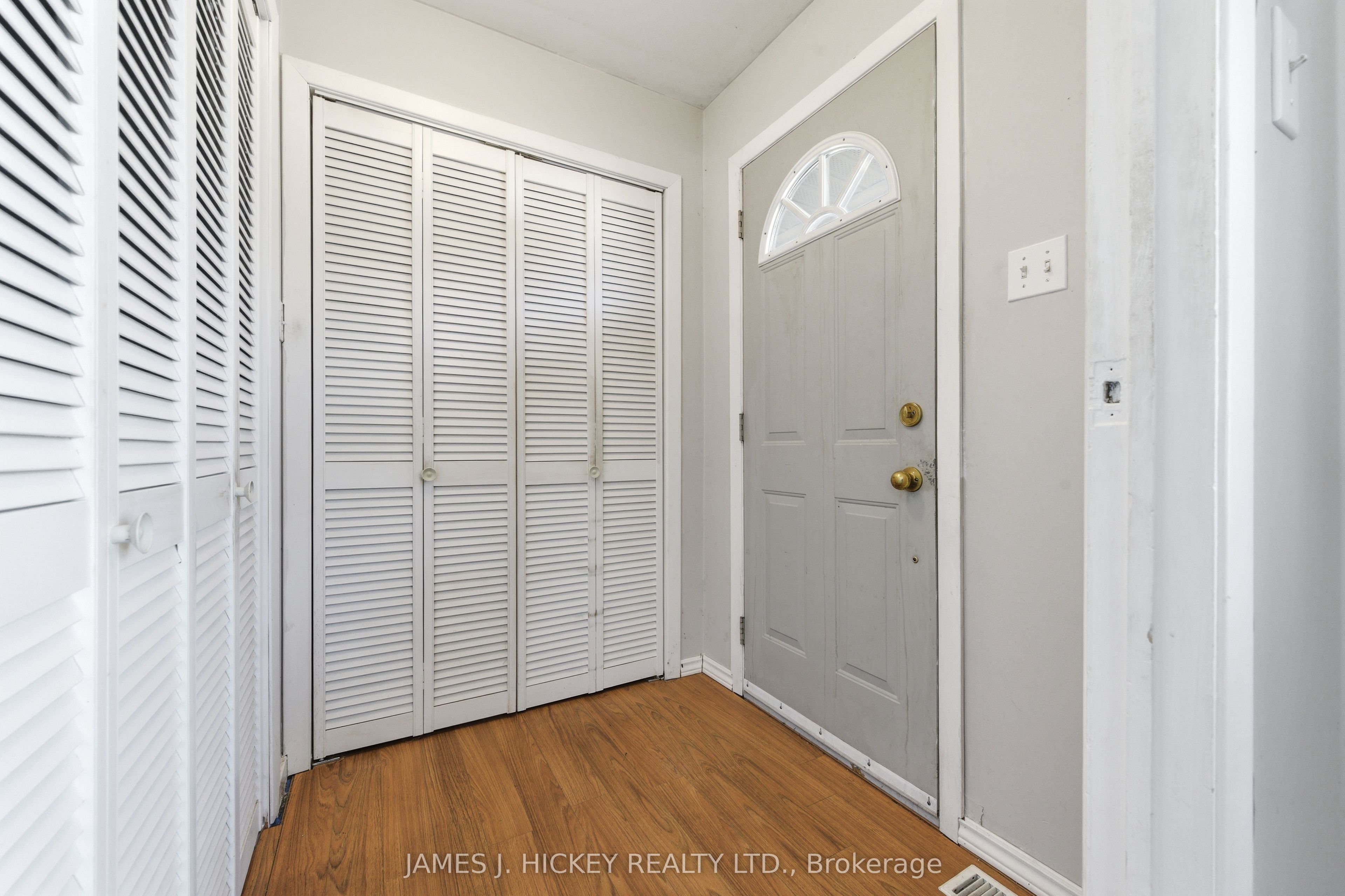 38 Beach Avenue, Deep River, ON K0J 1P0 photo 2