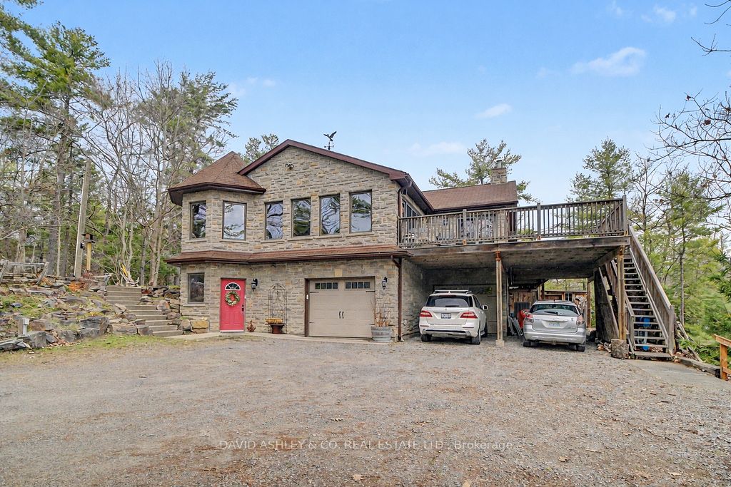 941 Jones Falls Road S, Rideau Lakes, ON K0G 1E0