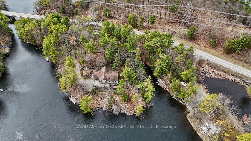 941 Jones Falls Road S, Rideau Lakes, ON K0G 1E0 photo 4