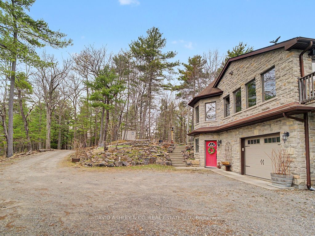941 Jones Falls Road S, Rideau Lakes, ON K0G 1E0 photo 5