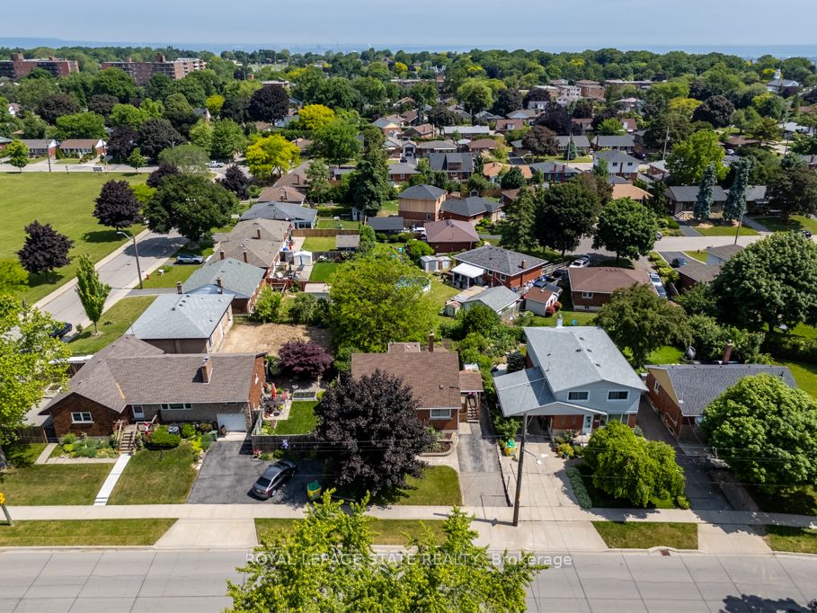 129 Broker Drive, Hamilton, ON L8T 2B9 photo 5