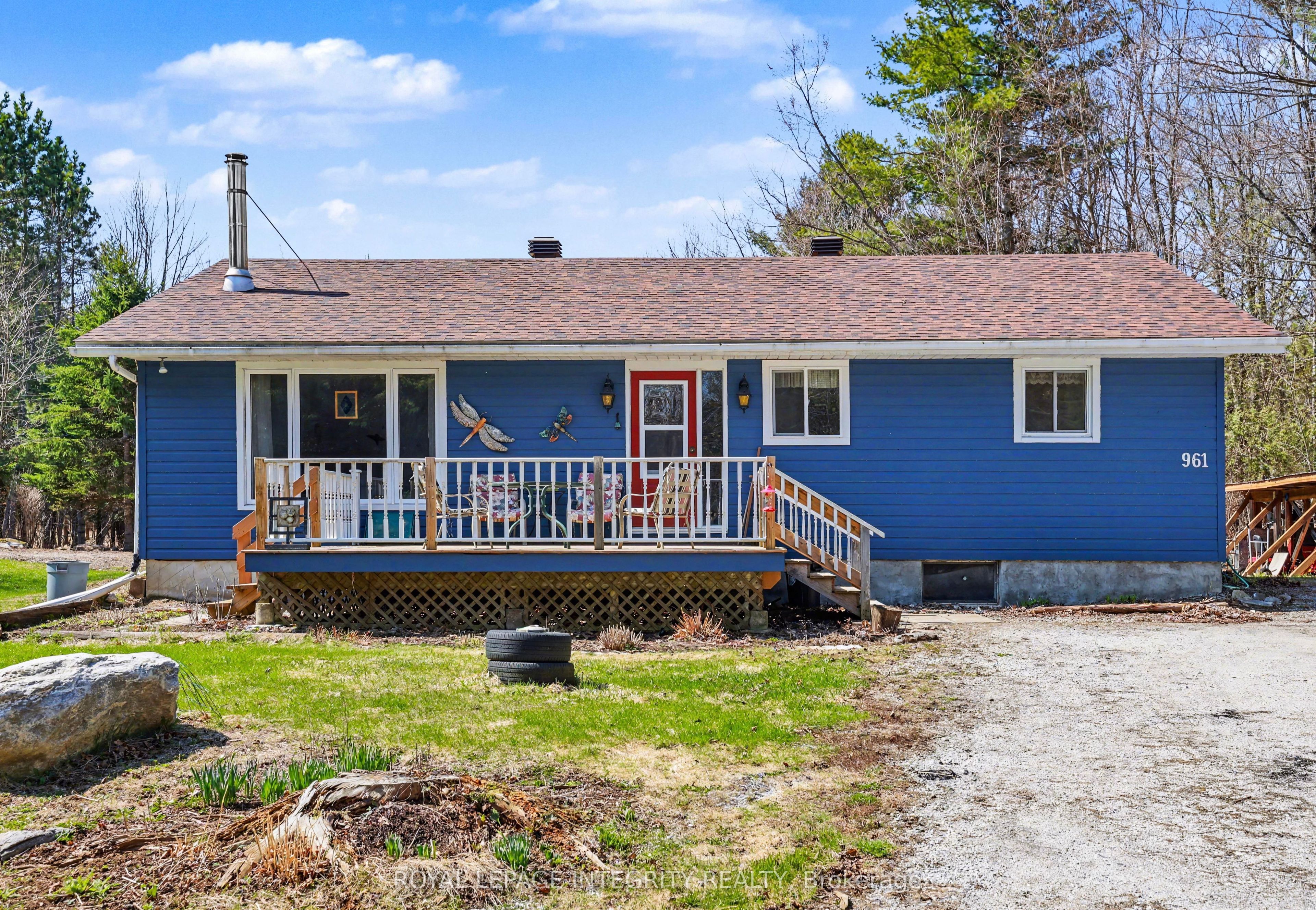961 11th Concession Road, Lanark Highlands, ON K0G 1M0 photo 3