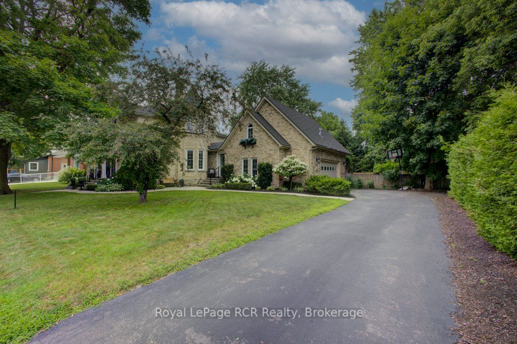 116 Walton Street, Wellington North, ON N0G 1A0 photo 4