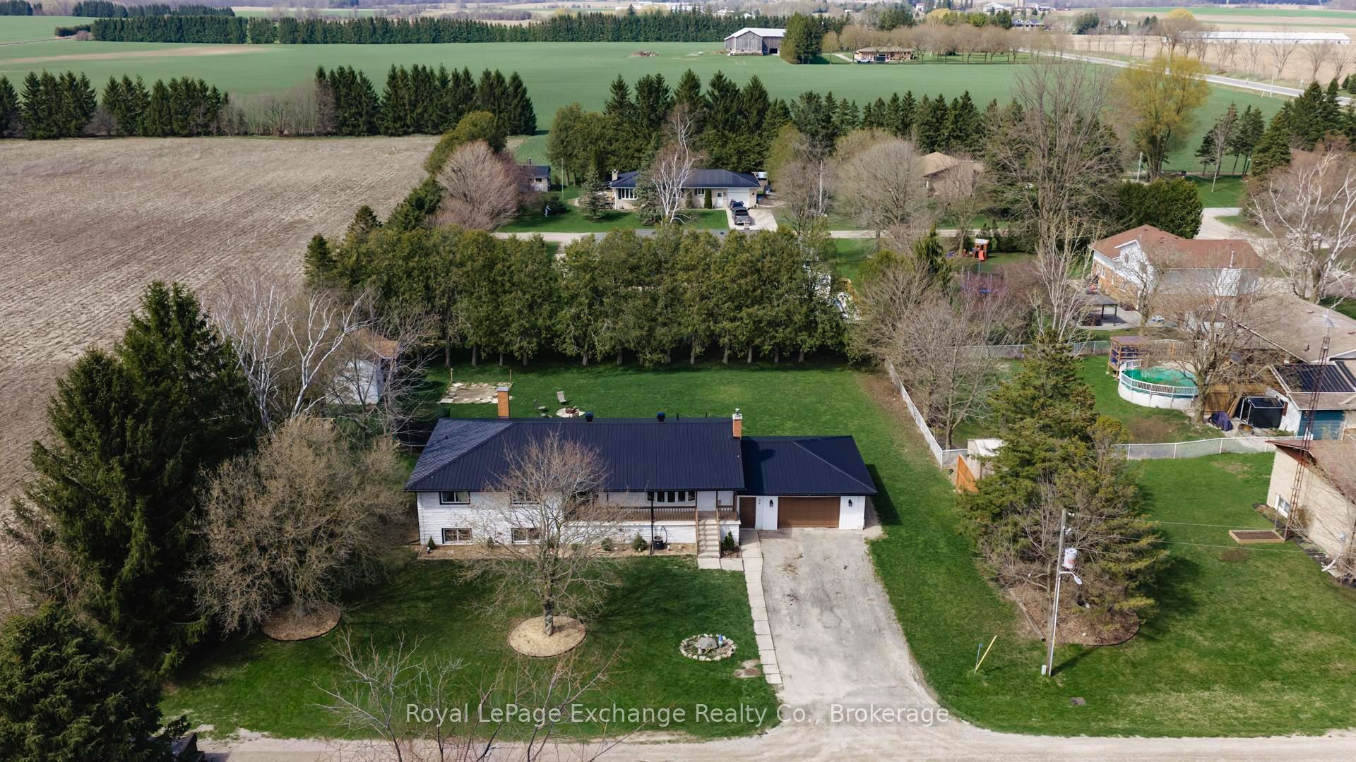 34 Queen Avenue, Bluewater, ON N0M 1J0 photo 5