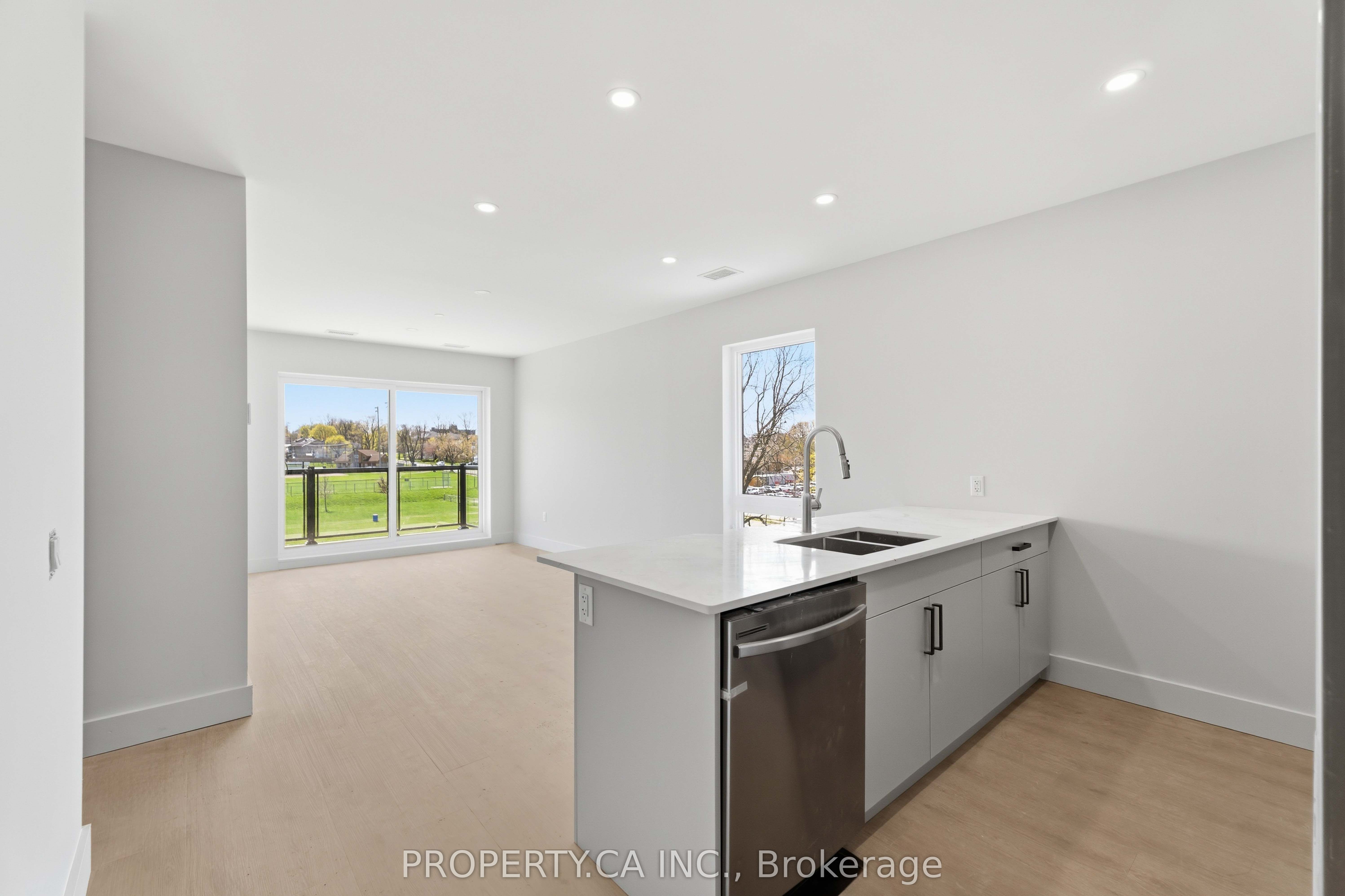 8 Hutt Lane 508, Thorold, ON L2V 1V4 photo 2