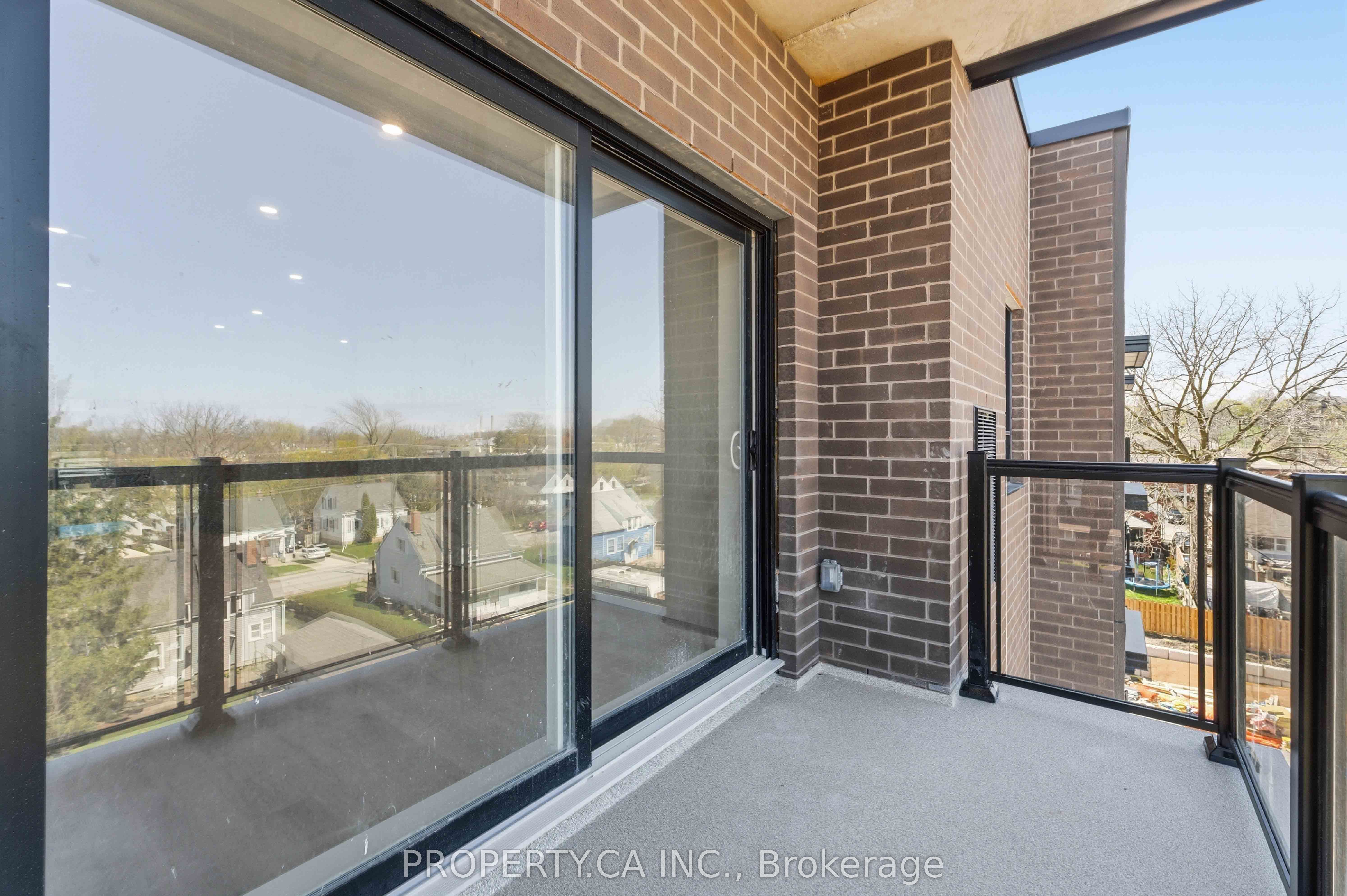 8 Hutt Lane 203, Thorold, ON L2V 1V4 photo 3