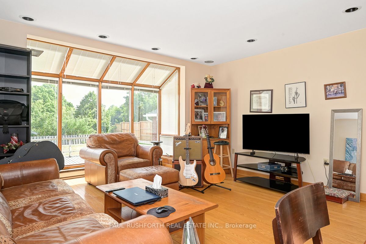 235 Elgin Street W, Arnprior, ON K7S 1P4 photo 5