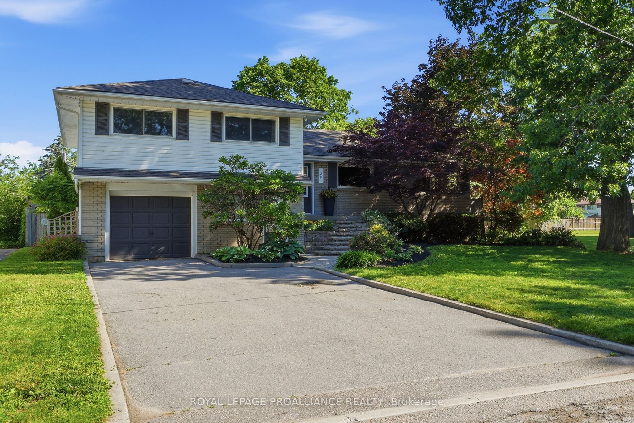 25 Southwood Crescent, Belleville, ON K8N 1X4 photo 5