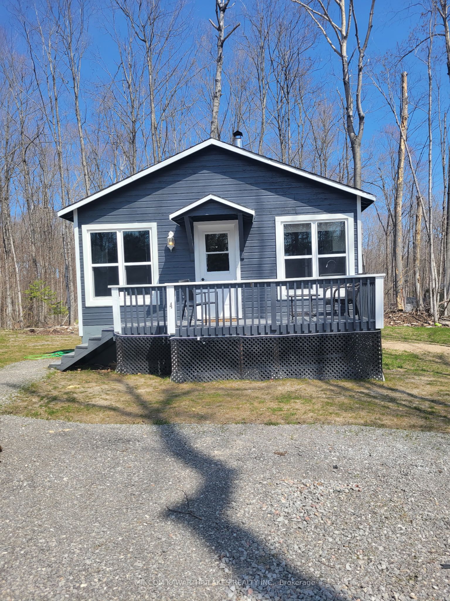 4 Bobby's Lane, Curve Lake First Nation 35, ON K0L 1R0 photo 2