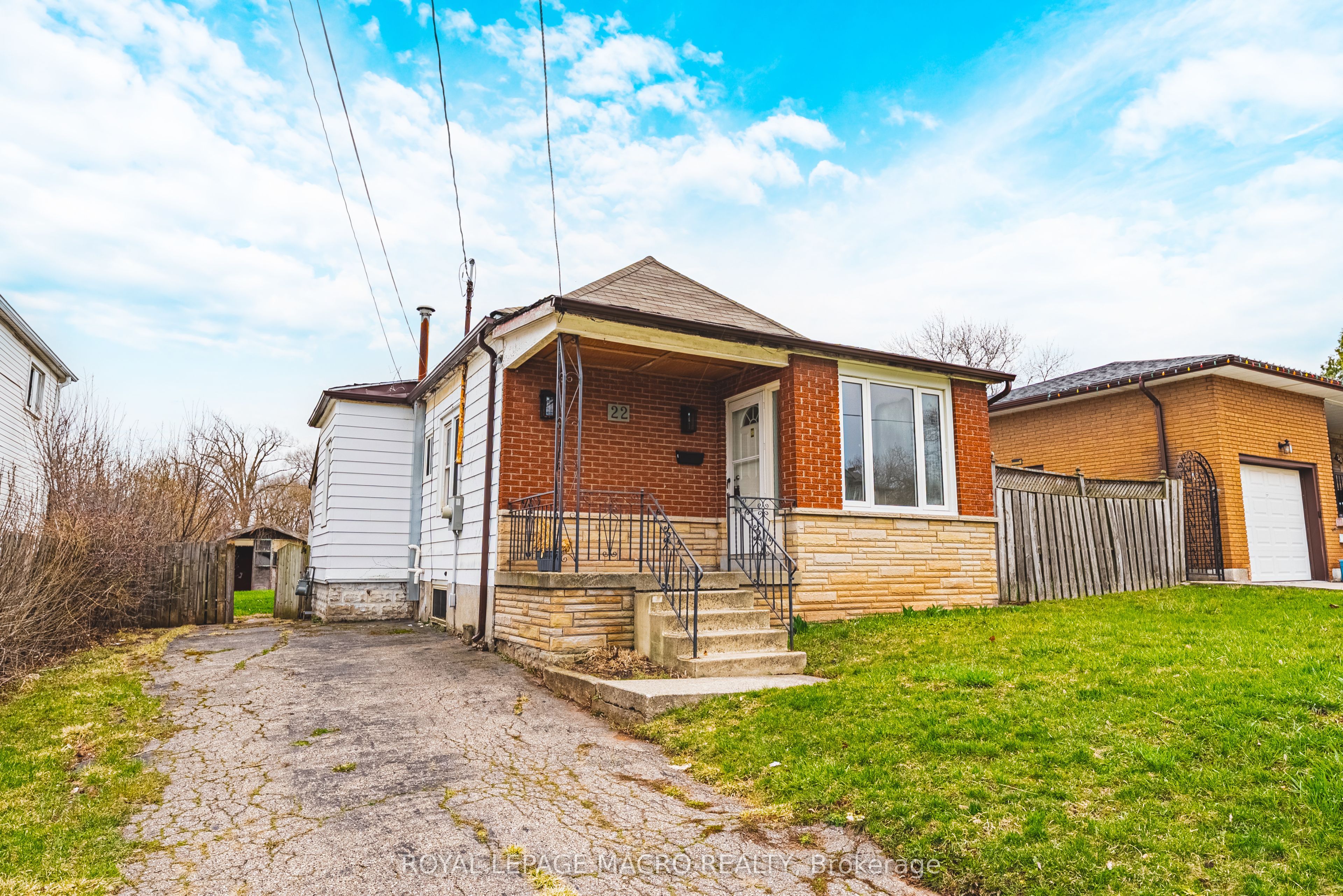 22 Worsley Road, Hamilton, ON L8E 2E7