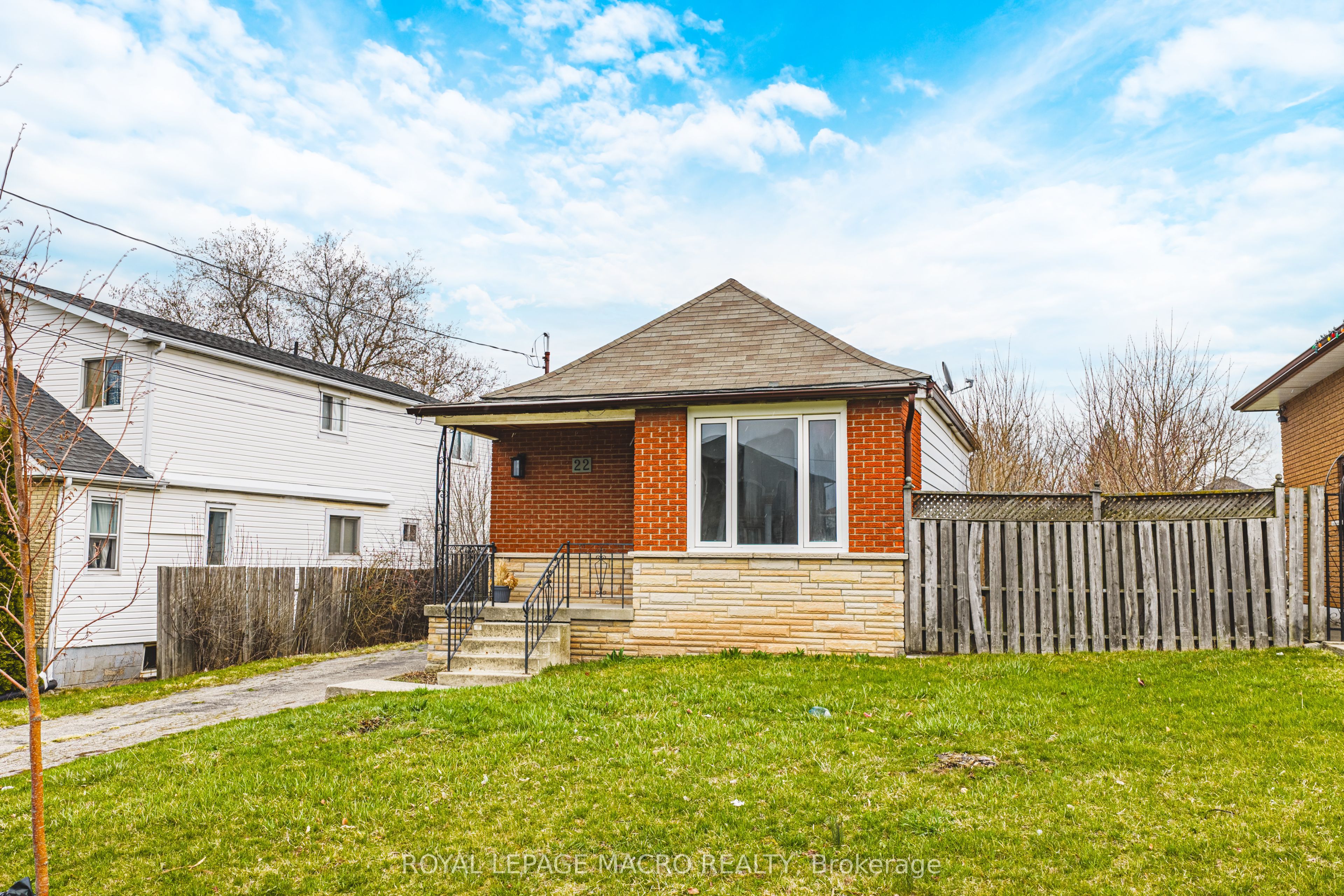 22 Worsley Road, Hamilton, ON L8E 2E7 photo 2