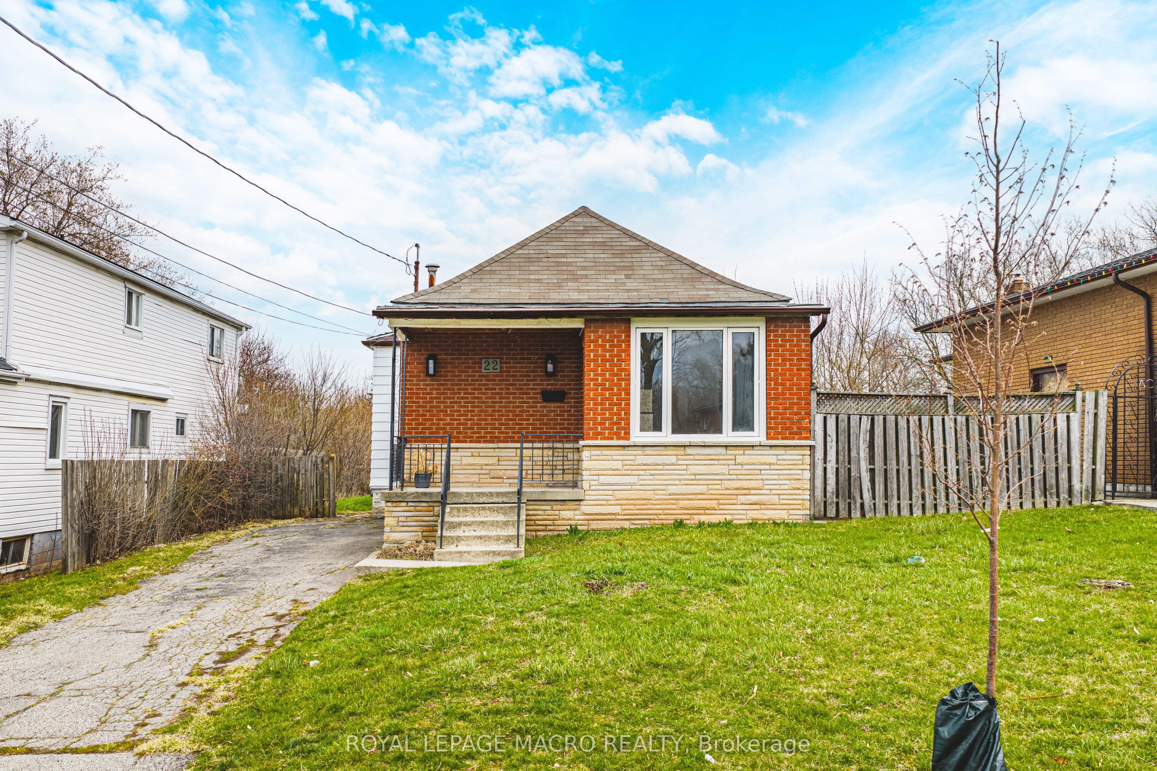 22 Worsley Road, Hamilton, ON L8E 2E7 photo 3