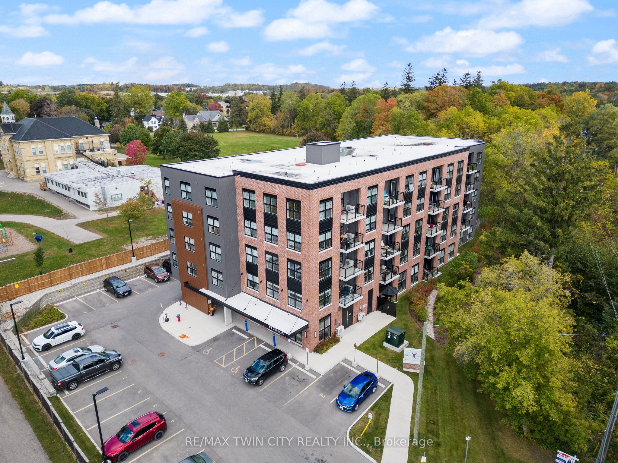 88 Gibson Street 209, North Dumfries, ON N0B 1E0