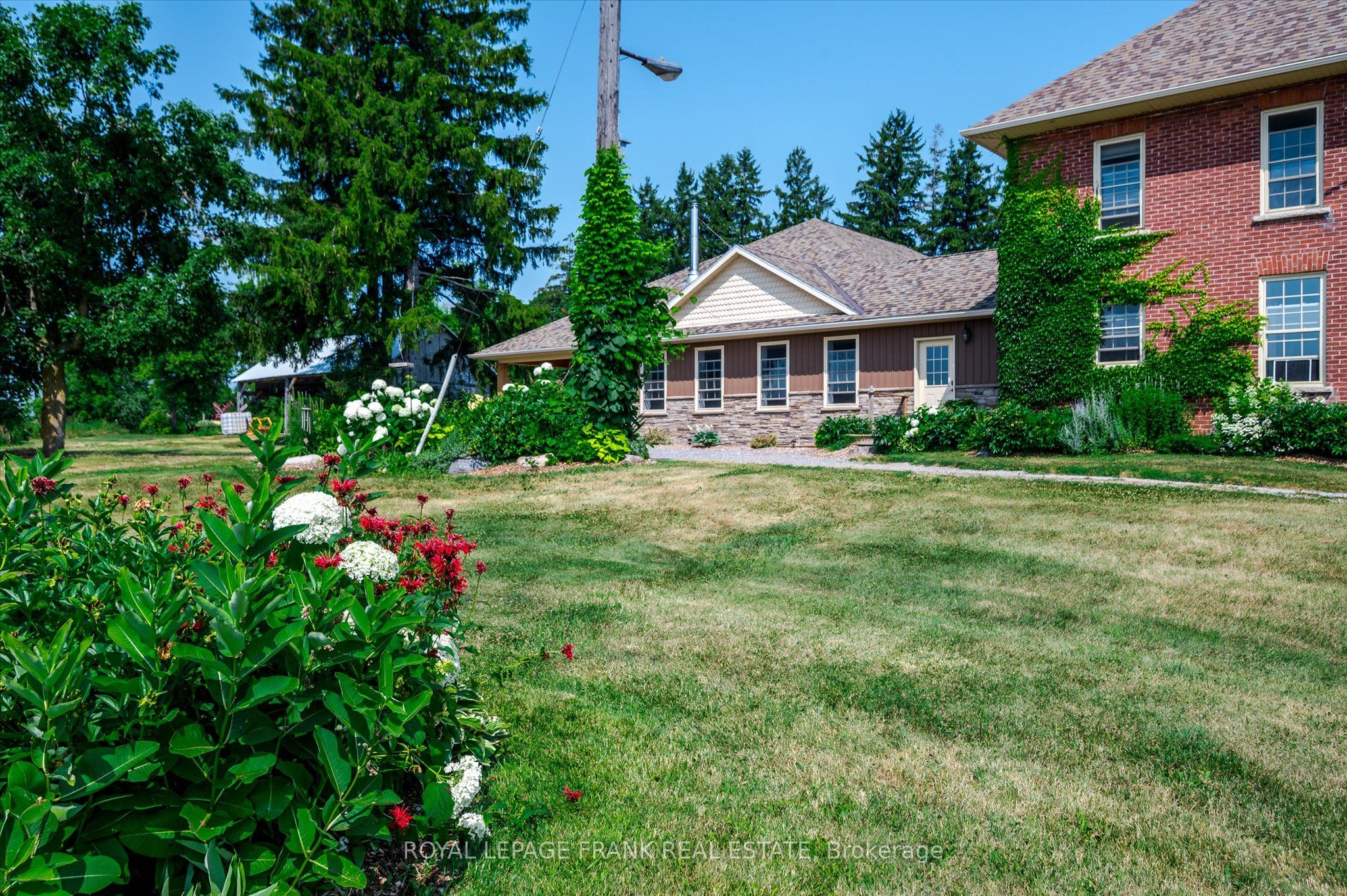 1060 Centre Line, Selwyn, ON K9J 6X5 photo 5