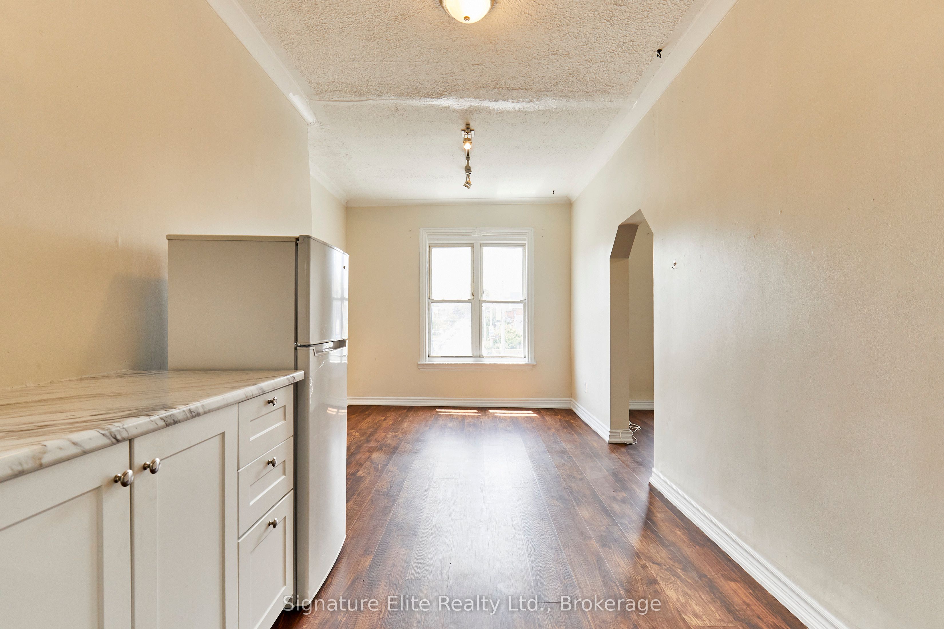 363 Barton Street E 1, Hamilton, ON L8L 2X8 photo 5