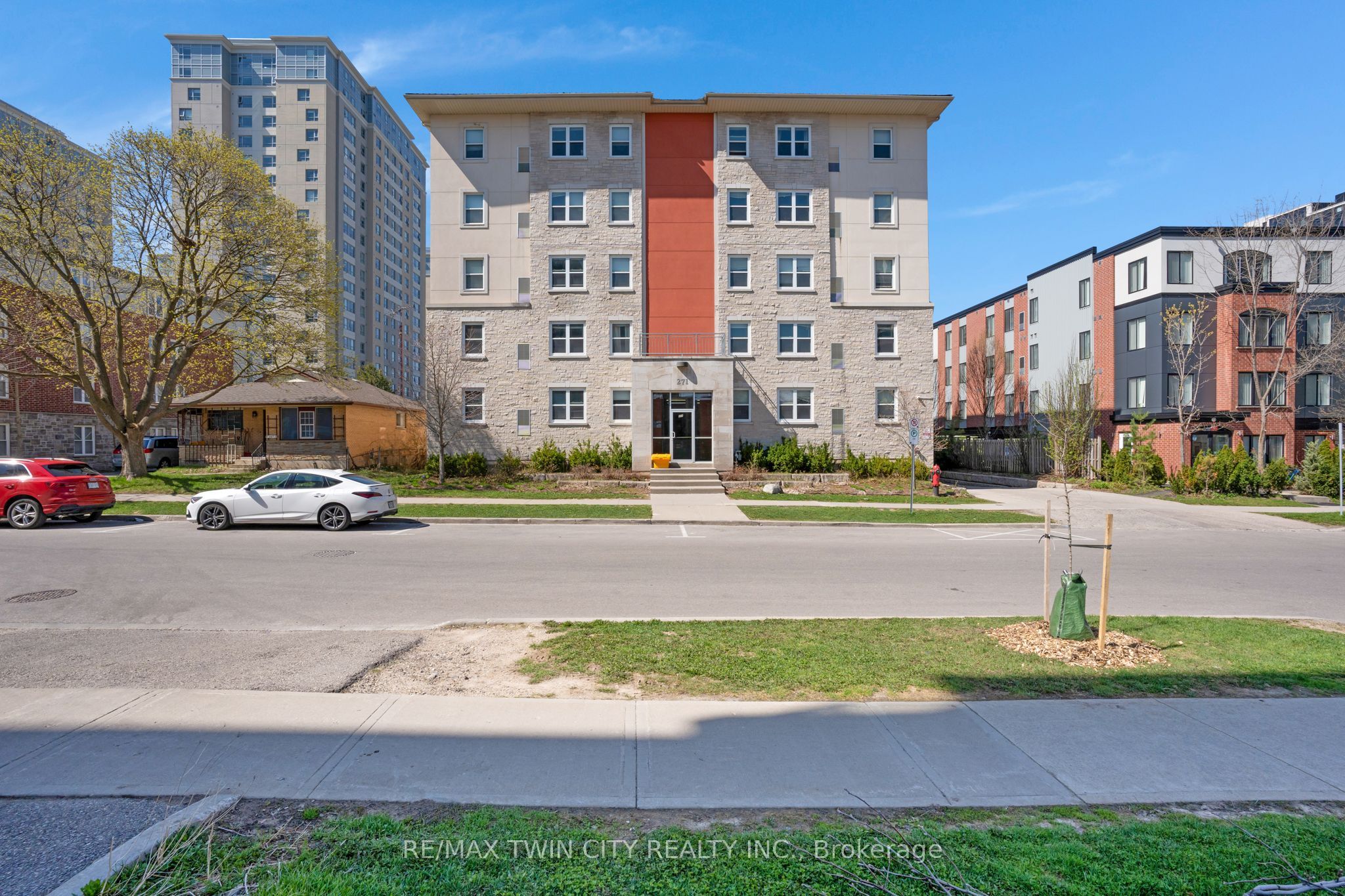 271 Lester Street 303, Waterloo, ON N2L 3W6