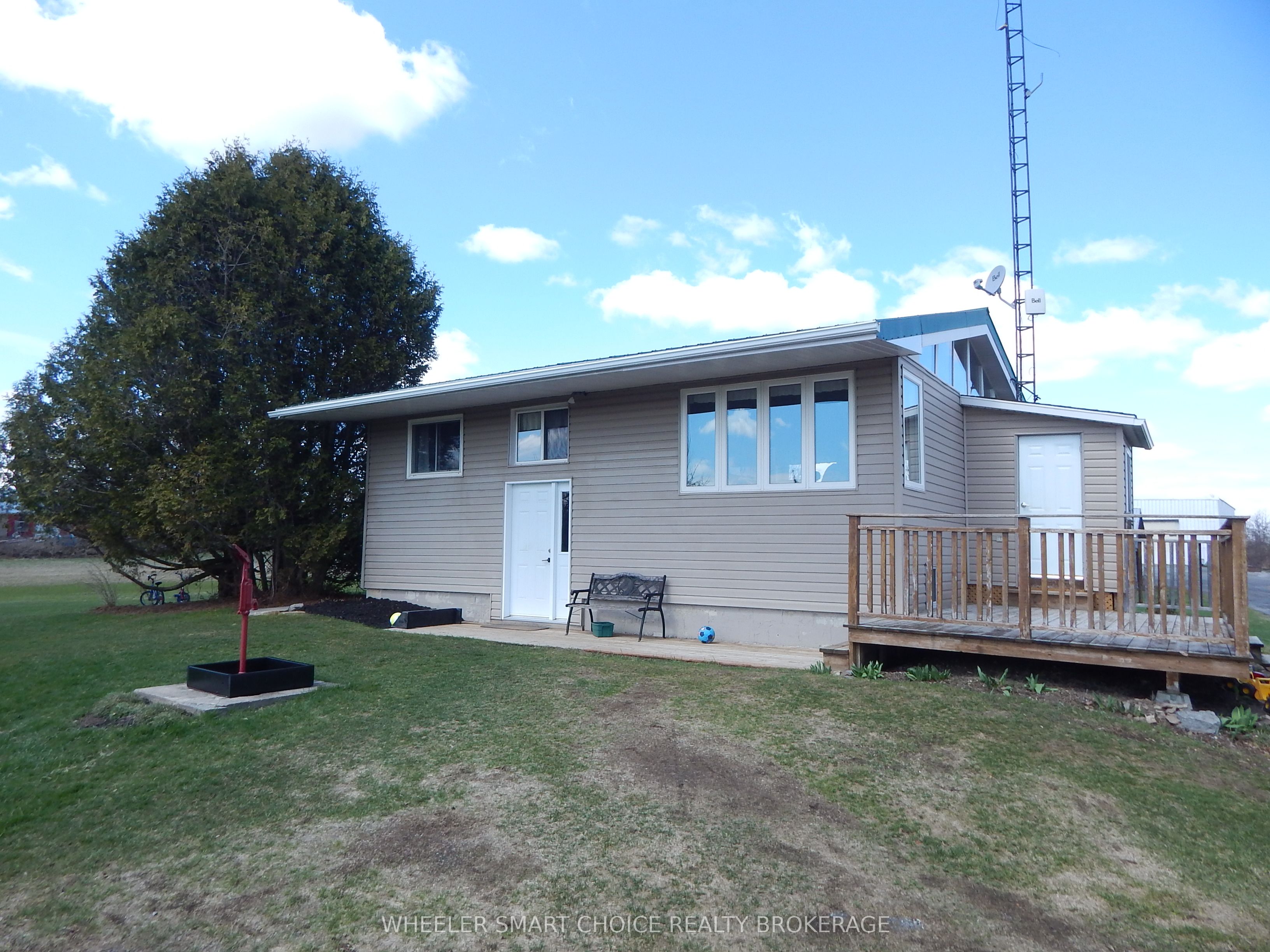16935 Duff's Corners Road, North Stormont, ON K0C 1V0 photo 2