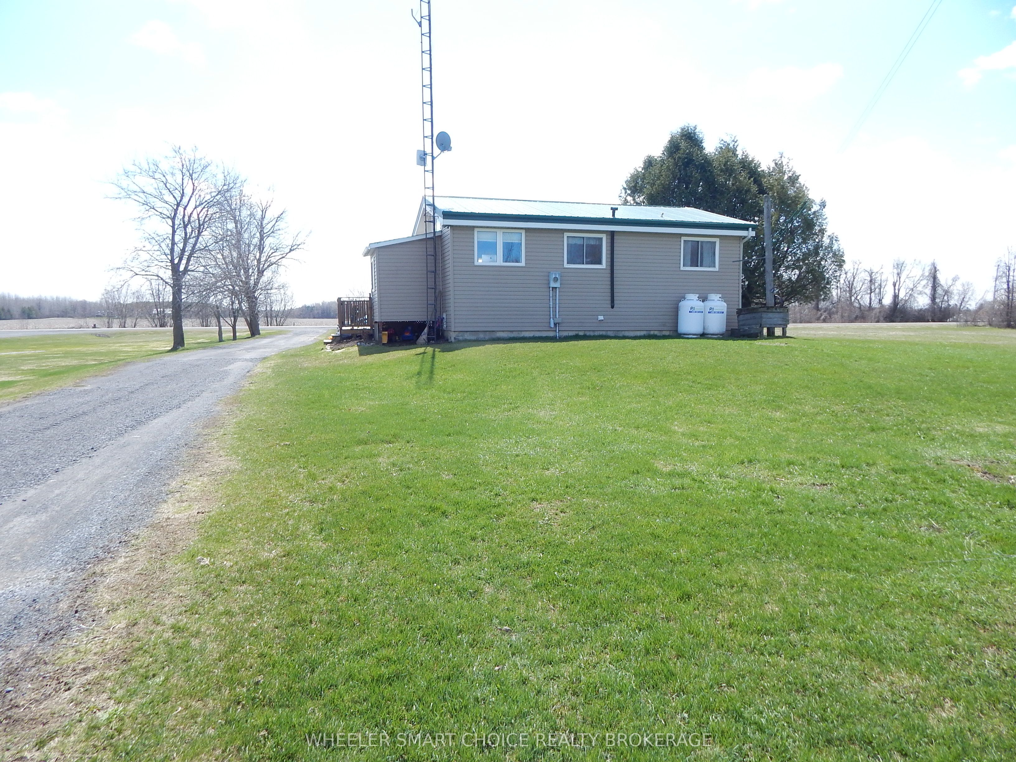 16935 Duff's Corners Road, North Stormont, ON K0C 1V0 photo 3