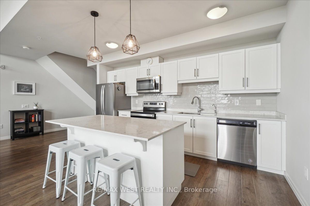 35 Kingsbury Square 413, Guelph, ON N1L 0J4 photo 3